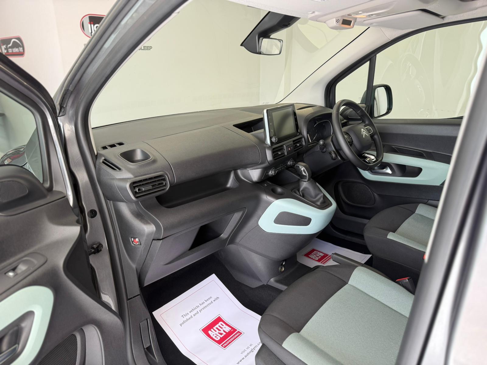 Citroen Berlingo WHEELCHAIR ADAPTED,JUST 16,003 MILES! SAT NAV, WAV CARRIES 4 WITH A WINCH! UPTO 65 MPG, NEWER SHAPE MK3 MODEL 1.5 BlueHDi Feel M MPV 5dr Diesel Manual Euro 6 (100 ps)