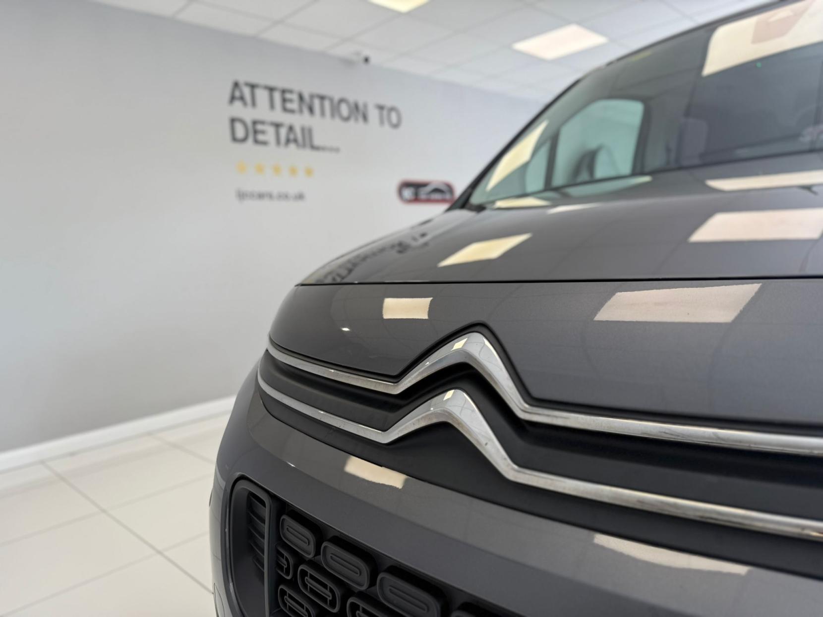 Citroen Berlingo WHEELCHAIR ADAPTED,JUST 16,003 MILES! SAT NAV, WAV CARRIES 4 WITH A WINCH! UPTO 65 MPG, NEWER SHAPE MK3 MODEL 1.5 BlueHDi Feel M MPV 5dr Diesel Manual Euro 6 (100 ps)