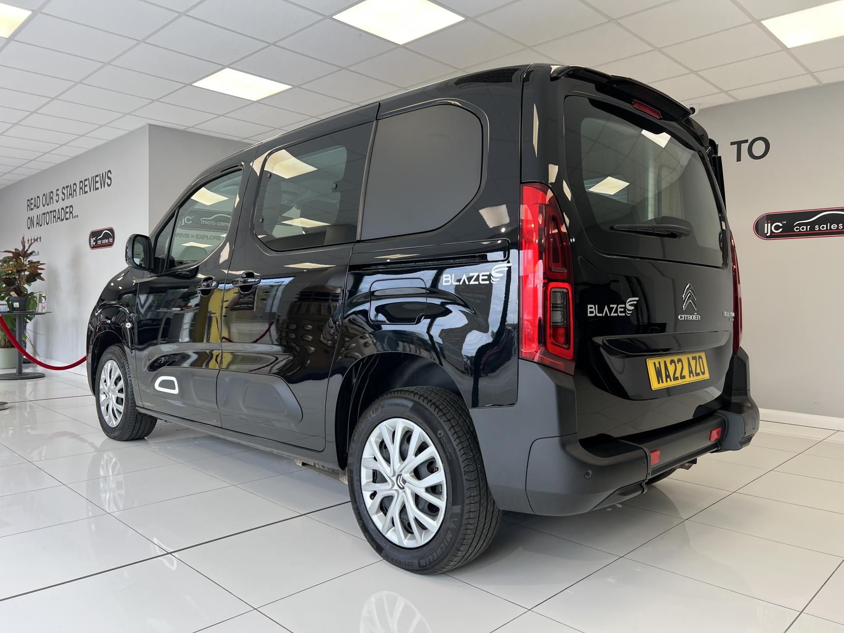 Citroen Berlingo **FREE POP TOP ROOF OR A £3,000 DISCOUNT IF NOT REQUIRED!** 2022 CITROEN BERLINGO WITH JUST 1,325 MILES!! BRAND NEW UNUSED MICRO CAMPER CONVERSION R&R BED LAYOUT!!!- with just 1,325 MILES! 1.5 BlueHDi Feel M MPV 5dr Diesel Manual Euro 6 (s/s) (100 ps)