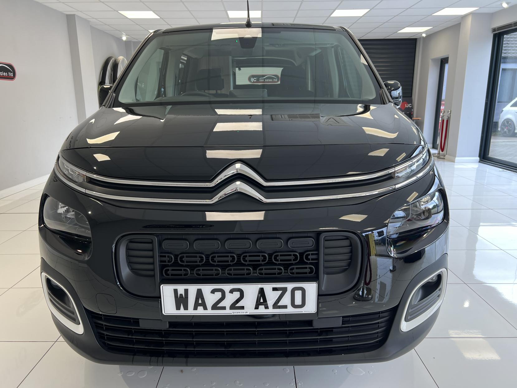 Citroen Berlingo **FREE POP TOP ROOF OR A £3,000 DISCOUNT IF NOT REQUIRED!** 2022 CITROEN BERLINGO WITH JUST 1,325 MILES!! BRAND NEW UNUSED MICRO CAMPER CONVERSION R&R BED LAYOUT!!!- with just 1,325 MILES! 1.5 BlueHDi Feel M MPV 5dr Diesel Manual Euro 6 (s/s) (100 ps)