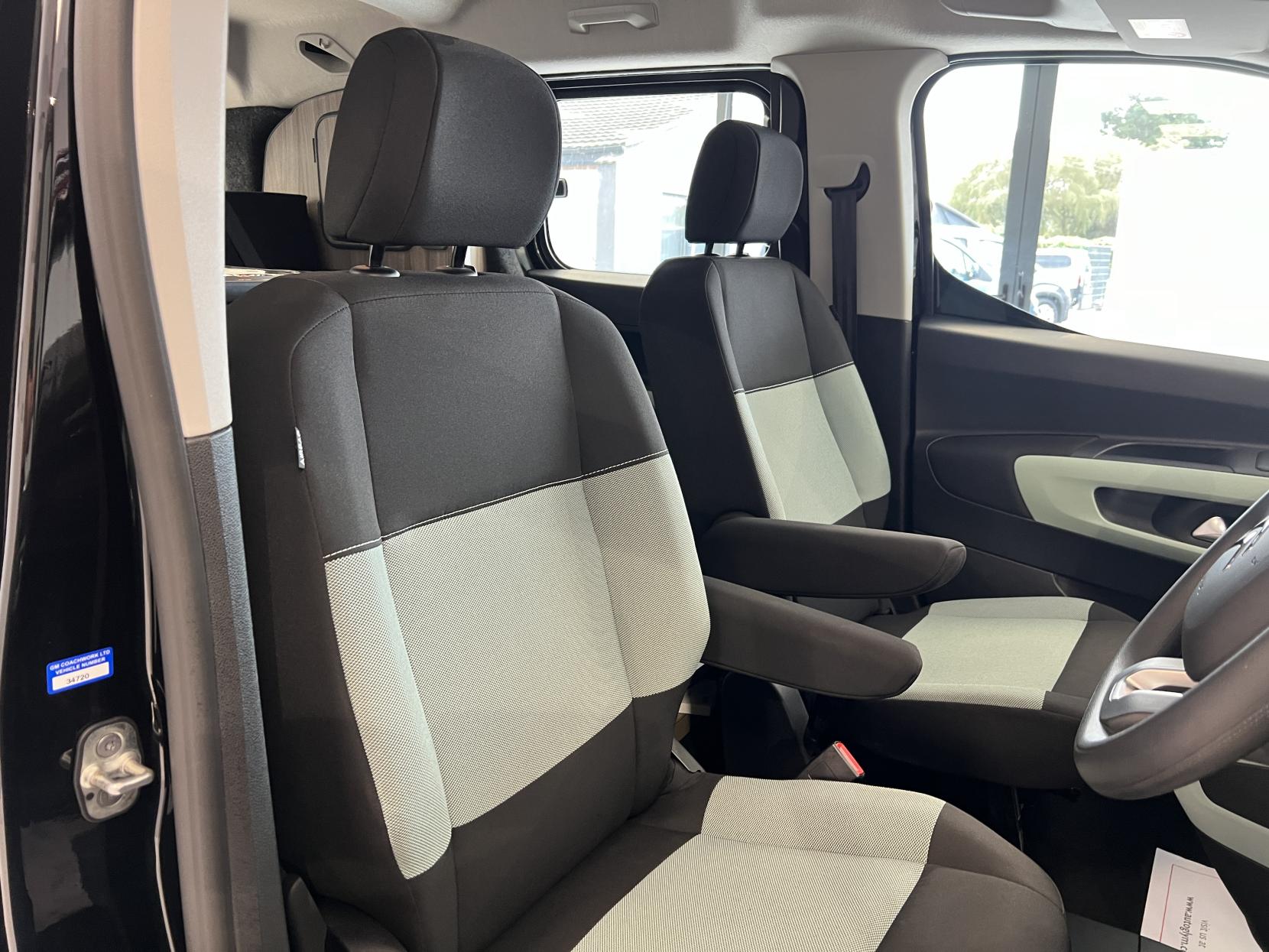 Citroen Berlingo **FREE POP TOP ROOF OR A £3,000 DISCOUNT IF NOT REQUIRED!** 2022 CITROEN BERLINGO WITH JUST 1,325 MILES!! BRAND NEW UNUSED MICRO CAMPER CONVERSION R&R BED LAYOUT!!!- with just 1,325 MILES! 1.5 BlueHDi Feel M MPV 5dr Diesel Manual Euro 6 (s/s) (100 ps)