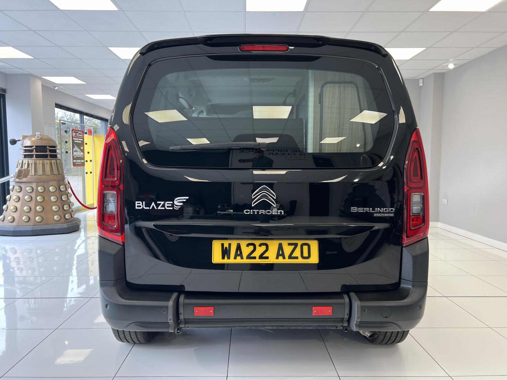 Citroen Berlingo **FREE POP TOP ROOF OR A £3,000 DISCOUNT IF NOT REQUIRED!** 2022 CITROEN BERLINGO WITH JUST 1,325 MILES!! BRAND NEW UNUSED MICRO CAMPER CONVERSION R&R BED LAYOUT!!!- with just 1,325 MILES! 1.5 BlueHDi Feel M MPV 5dr Diesel Manual Euro 6 (s/s) (100 ps)