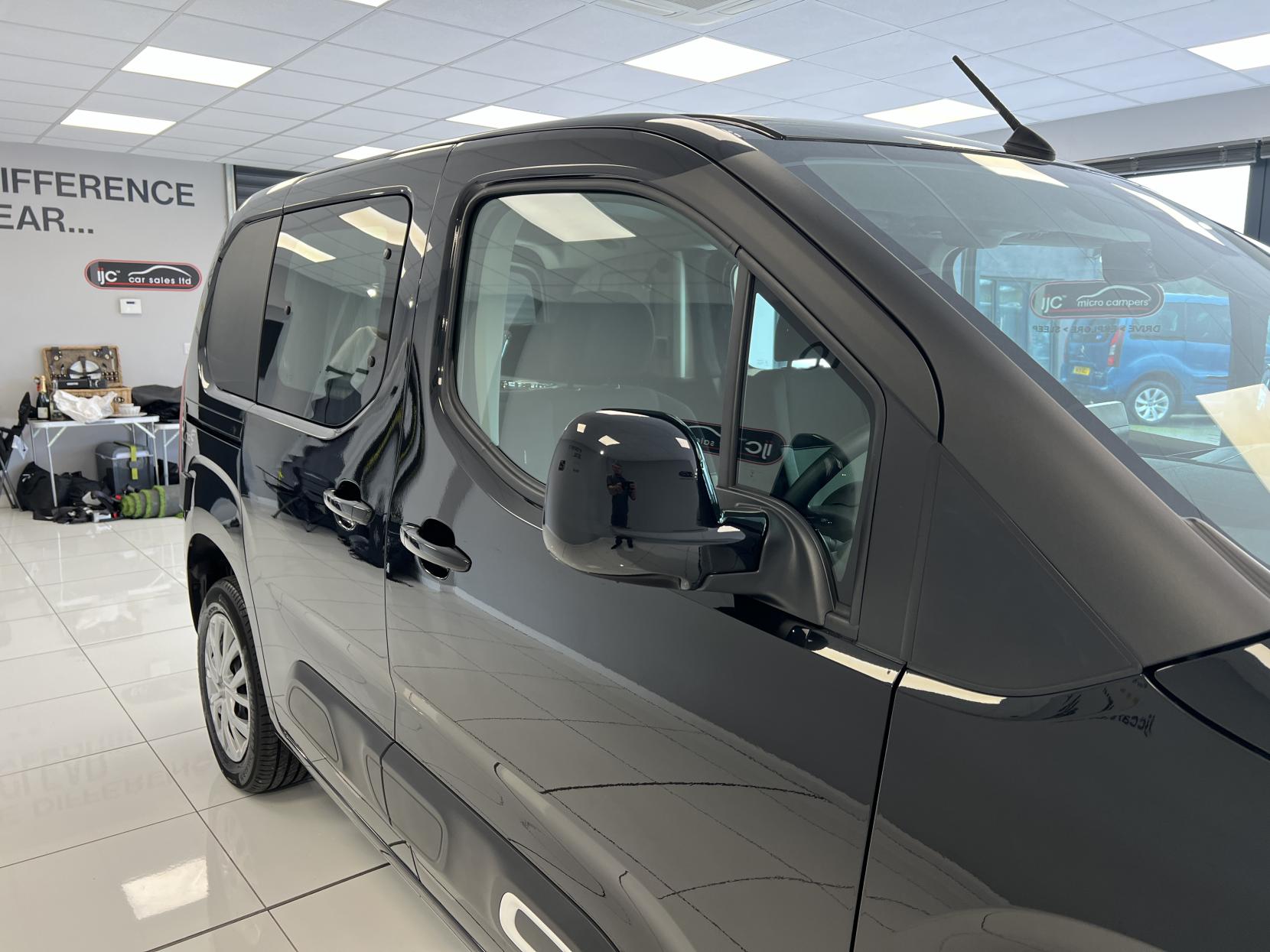 Citroen Berlingo **FREE POP TOP ROOF OR A £3,000 DISCOUNT IF NOT REQUIRED!** 2022 CITROEN BERLINGO WITH JUST 1,325 MILES!! BRAND NEW UNUSED MICRO CAMPER CONVERSION R&R BED LAYOUT!!!- with just 1,325 MILES! 1.5 BlueHDi Feel M MPV 5dr Diesel Manual Euro 6 (s/s) (100 ps)