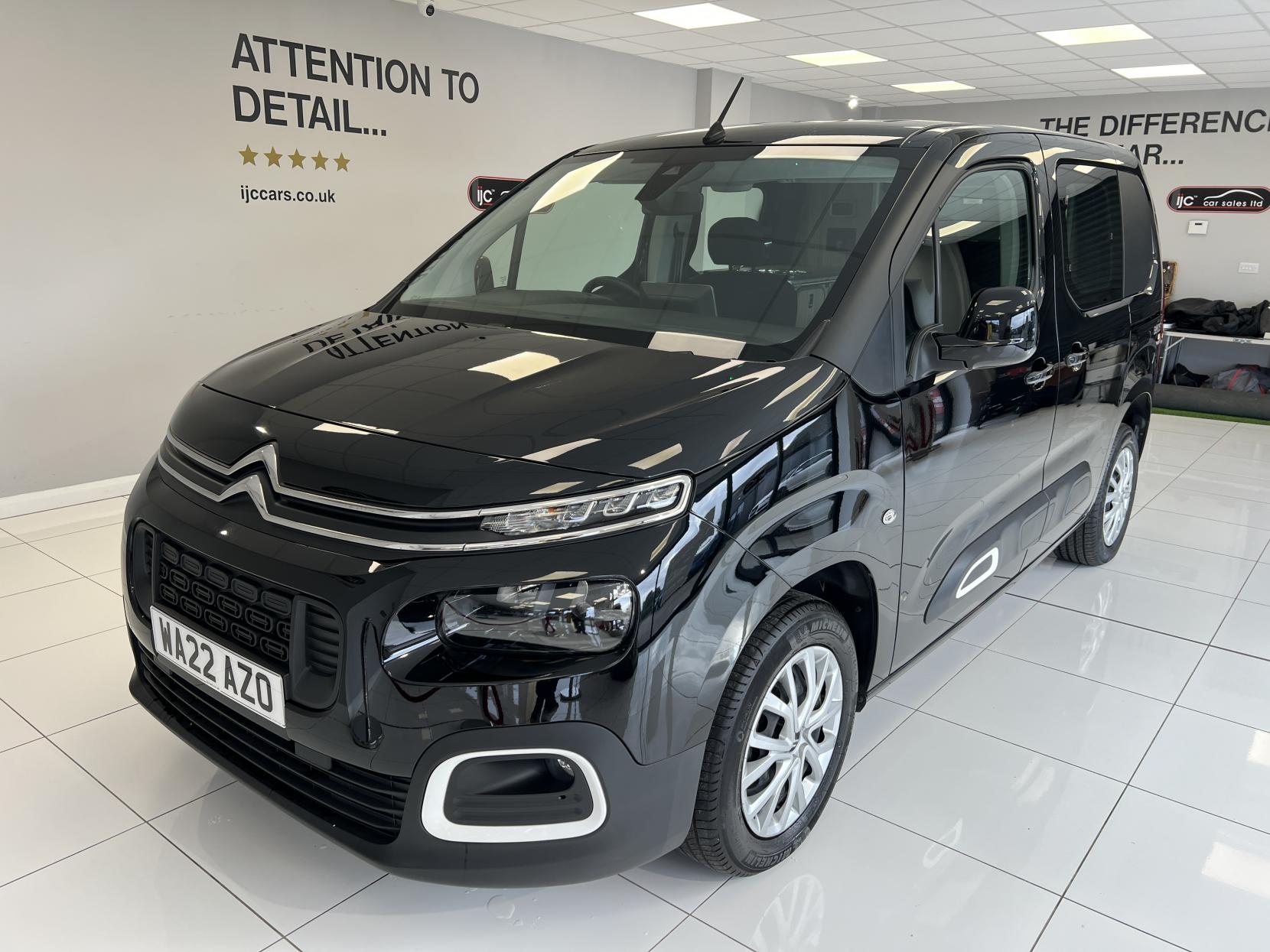 Citroen Berlingo **FREE POP TOP ROOF OR A £3,000 DISCOUNT IF NOT REQUIRED!** 2022 CITROEN BERLINGO WITH JUST 1,325 MILES!! BRAND NEW UNUSED MICRO CAMPER CONVERSION R&R BED LAYOUT!!!- with just 1,325 MILES! 1.5 BlueHDi Feel M MPV 5dr Diesel Manual Euro 6 (s/s) (100 ps)