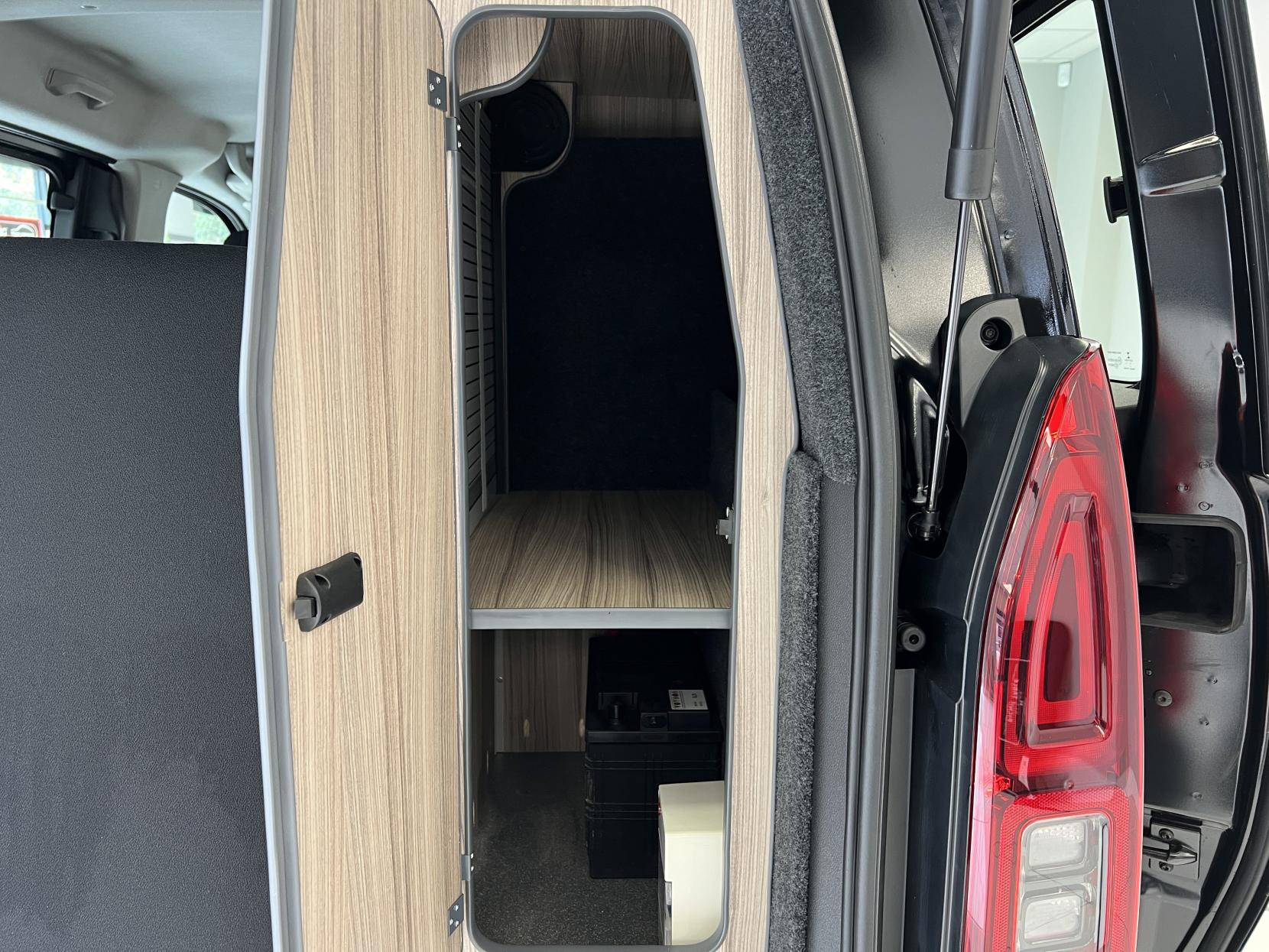 Citroen Berlingo **FREE POP TOP ROOF OR A £3,000 DISCOUNT IF NOT REQUIRED!** 2022 CITROEN BERLINGO WITH JUST 1,325 MILES!! BRAND NEW UNUSED MICRO CAMPER CONVERSION R&R BED LAYOUT!!!- with just 1,325 MILES! 1.5 BlueHDi Feel M MPV 5dr Diesel Manual Euro 6 (s/s) (100 ps)