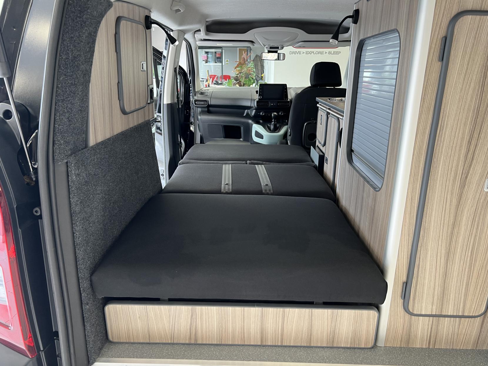 Citroen Berlingo **FREE POP TOP ROOF OR A £3,000 DISCOUNT IF NOT REQUIRED!** 2022 CITROEN BERLINGO WITH JUST 1,325 MILES!! BRAND NEW UNUSED MICRO CAMPER CONVERSION R&R BED LAYOUT!!!- with just 1,325 MILES! 1.5 BlueHDi Feel M MPV 5dr Diesel Manual Euro 6 (s/s) (100 ps)