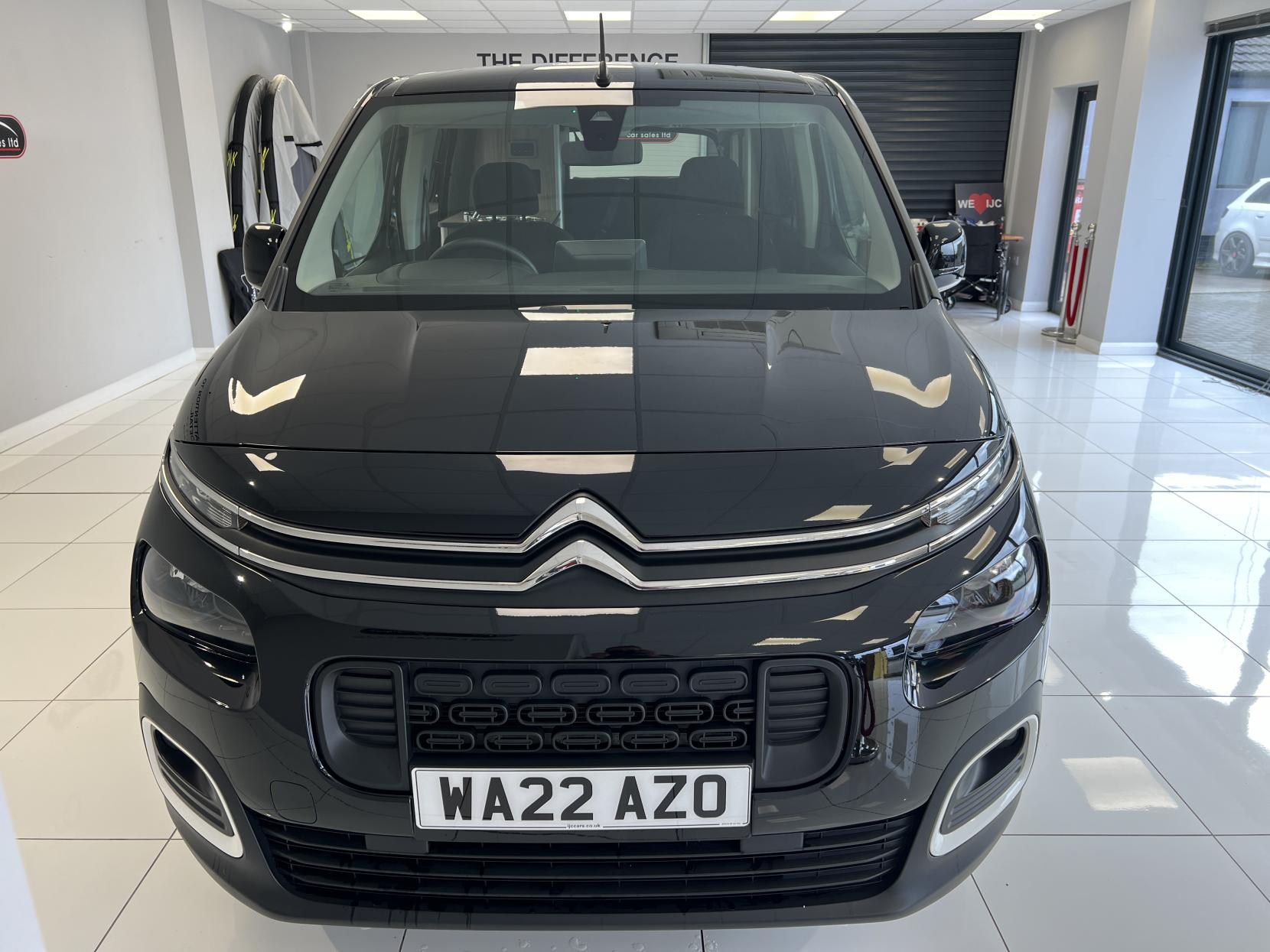 Citroen Berlingo **FREE POP TOP ROOF OR A £3,000 DISCOUNT IF NOT REQUIRED!** 2022 CITROEN BERLINGO WITH JUST 1,325 MILES!! BRAND NEW UNUSED MICRO CAMPER CONVERSION R&R BED LAYOUT!!!- with just 1,325 MILES! 1.5 BlueHDi Feel M MPV 5dr Diesel Manual Euro 6 (s/s) (100 ps)