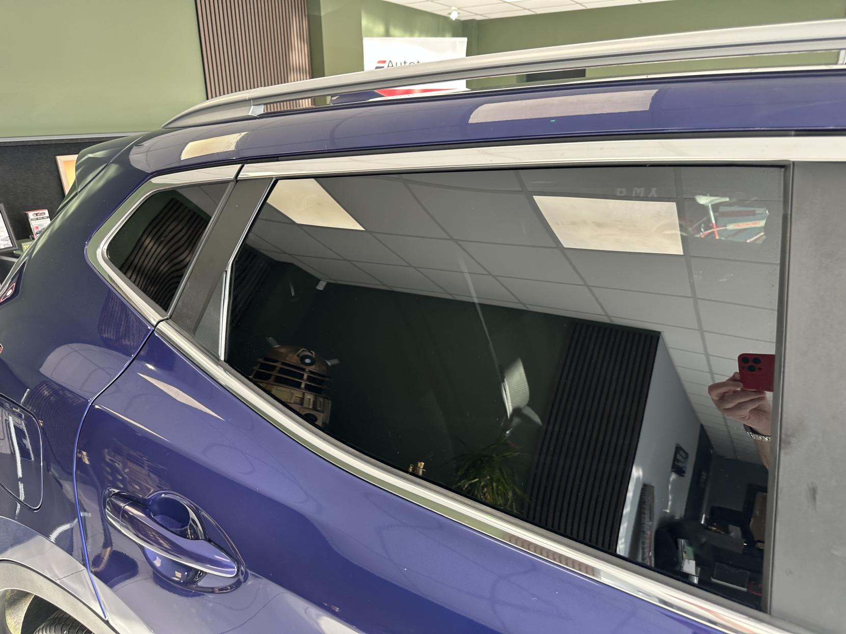 Nissan Qashqai 1.3 DIG-T N-Connecta SUV 5dr Petrol Manual Euro 6 (s/s) (160 ps)