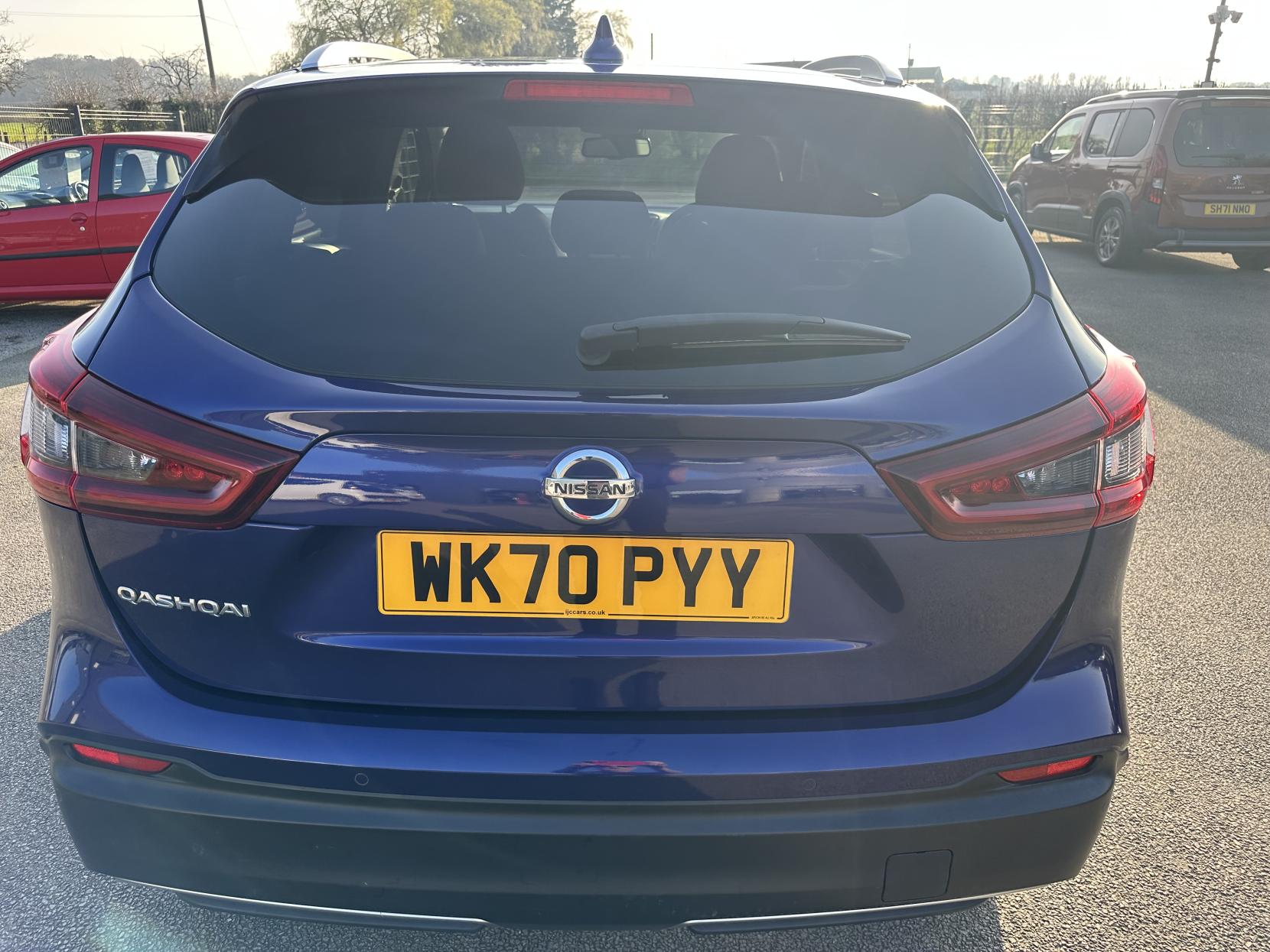 Nissan Qashqai 1.3 DIG-T N-Connecta SUV 5dr Petrol Manual Euro 6 (s/s) (160 ps)