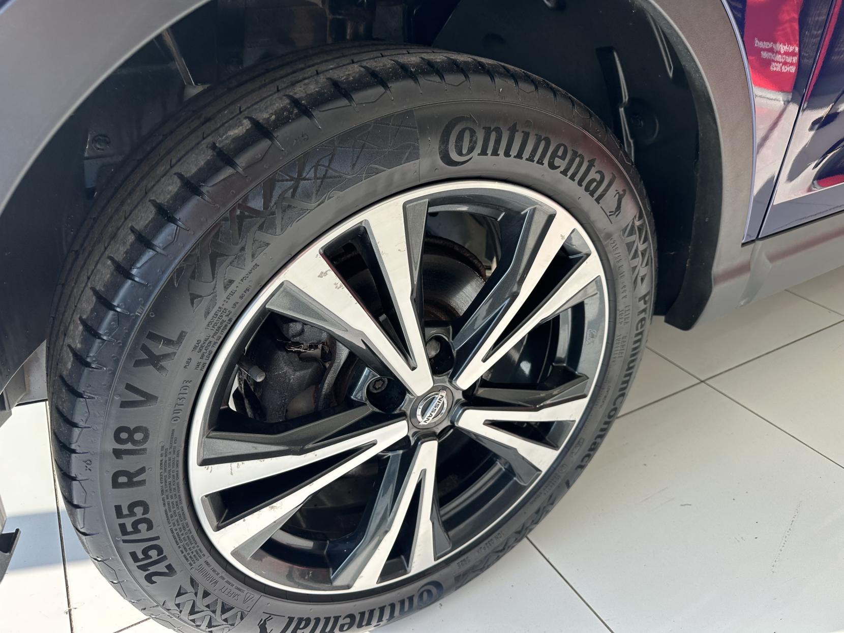 Nissan Qashqai 1.3 DIG-T N-Connecta SUV 5dr Petrol Manual Euro 6 (s/s) (160 ps)