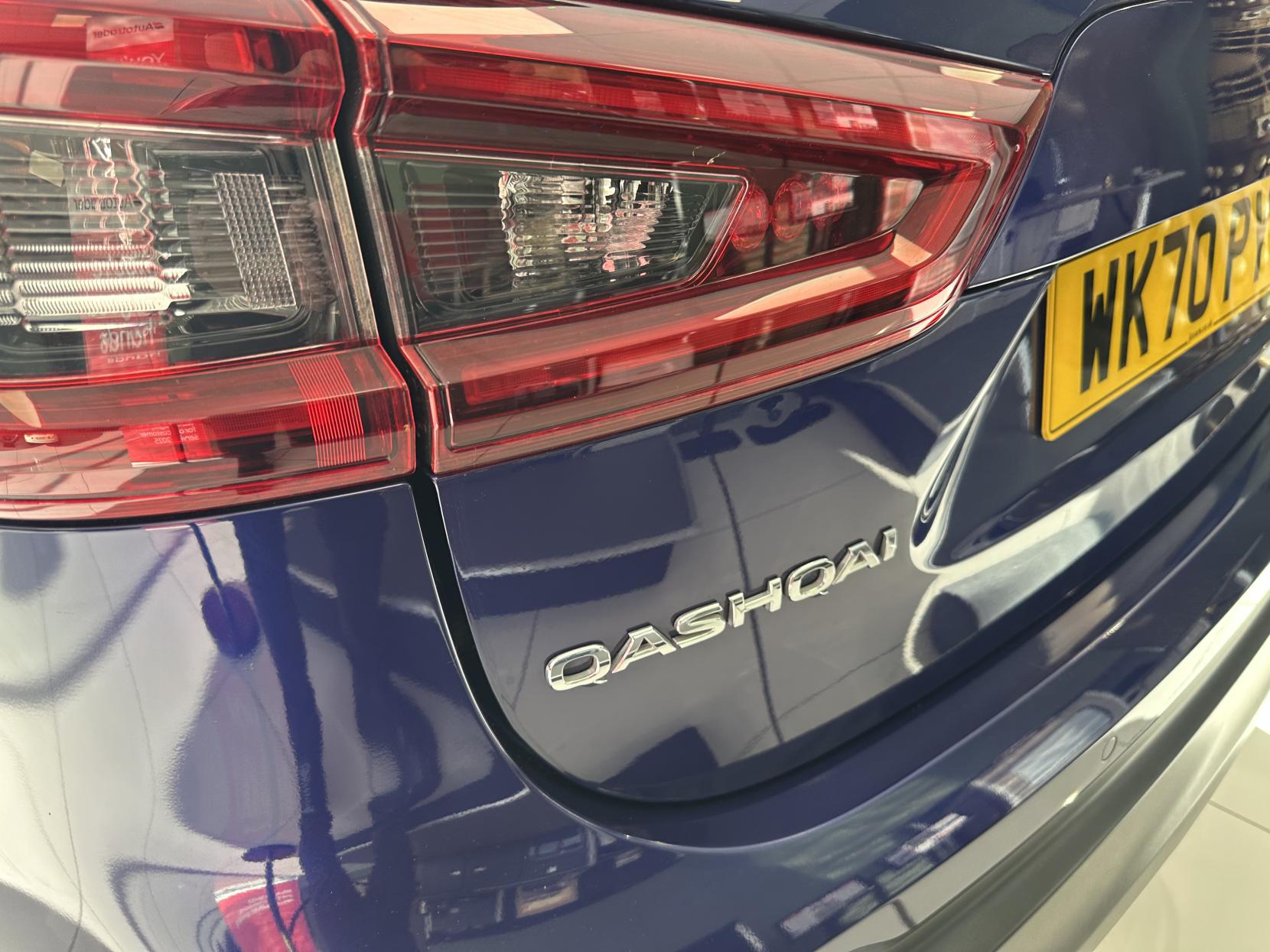 Nissan Qashqai 1.3 DIG-T N-Connecta SUV 5dr Petrol Manual Euro 6 (s/s) (160 ps)