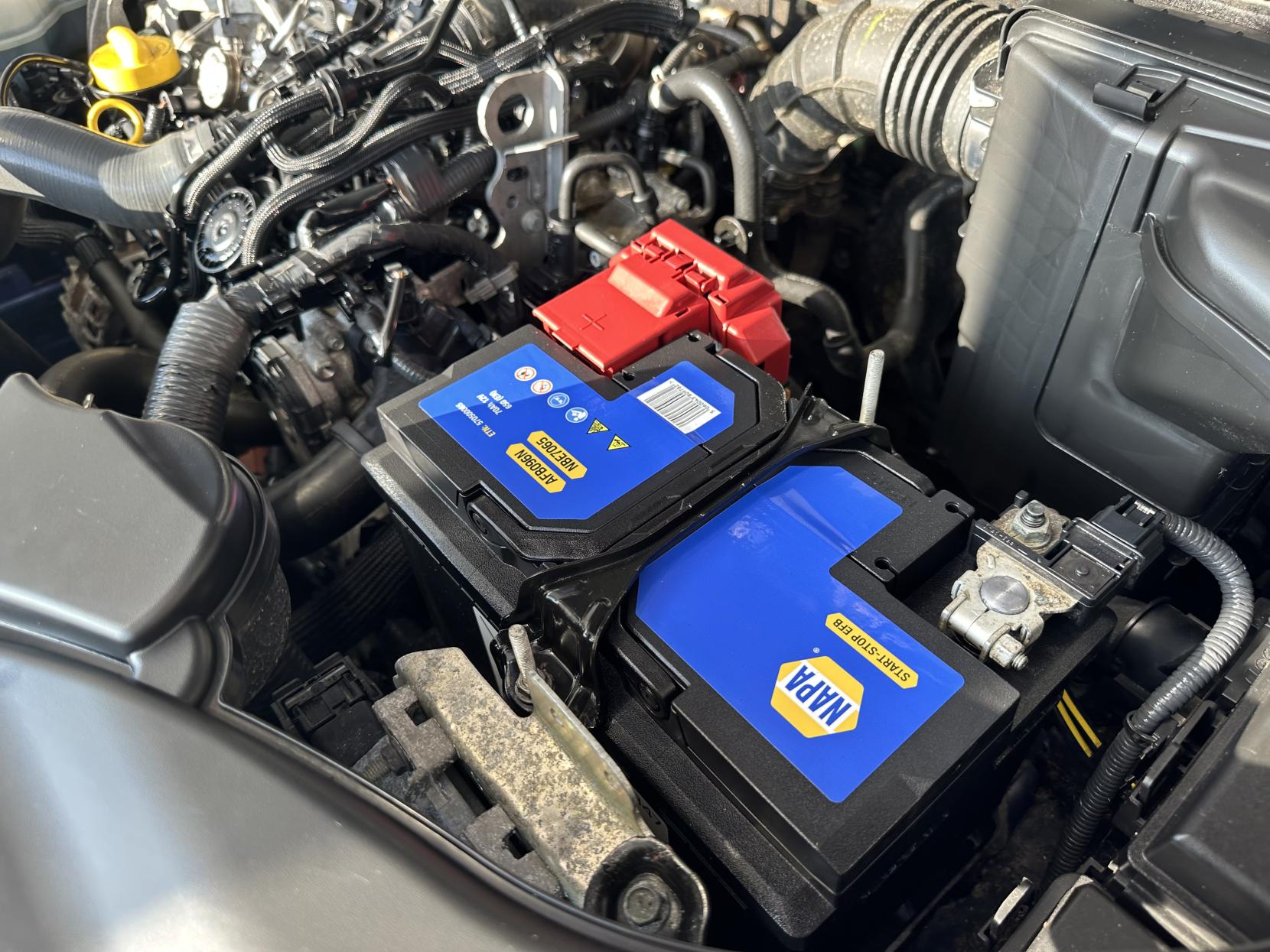 Nissan Qashqai 1.3 DIG-T N-Connecta SUV 5dr Petrol Manual Euro 6 (s/s) (160 ps)