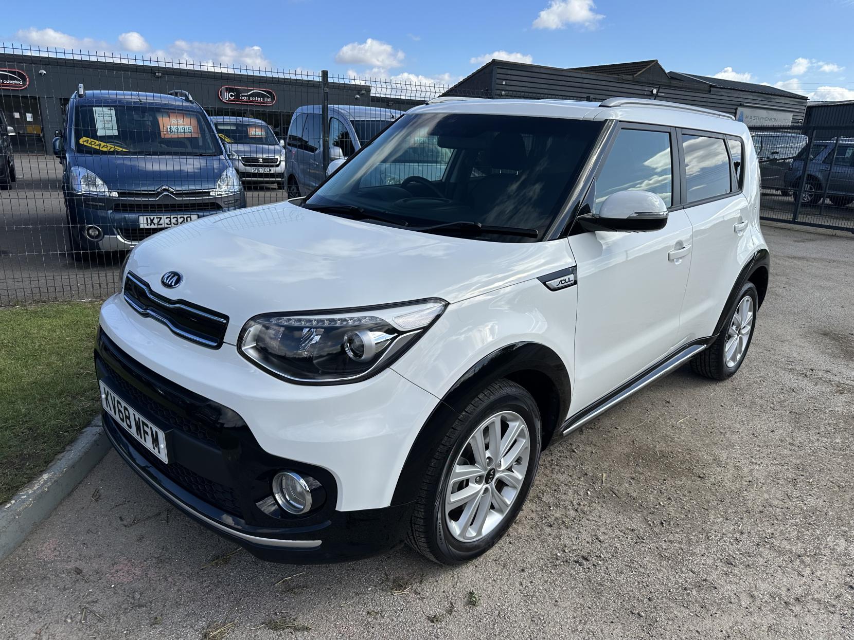Kia Soul  RARE Diesel AUTO WHEELCHAIR ADAPTED MPV! JUST 3,320 MILES!