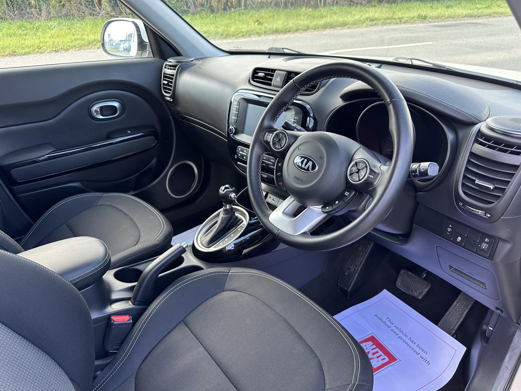 Kia Soul  RARE Diesel AUTO WHEELCHAIR ADAPTED MPV! JUST 3,320 MILES!