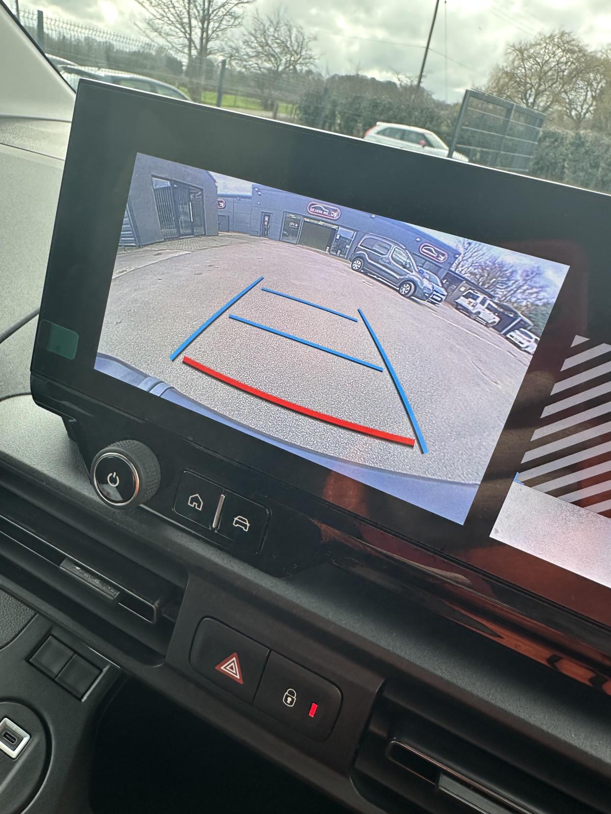 Peugeot JUST 6,000 MILES!