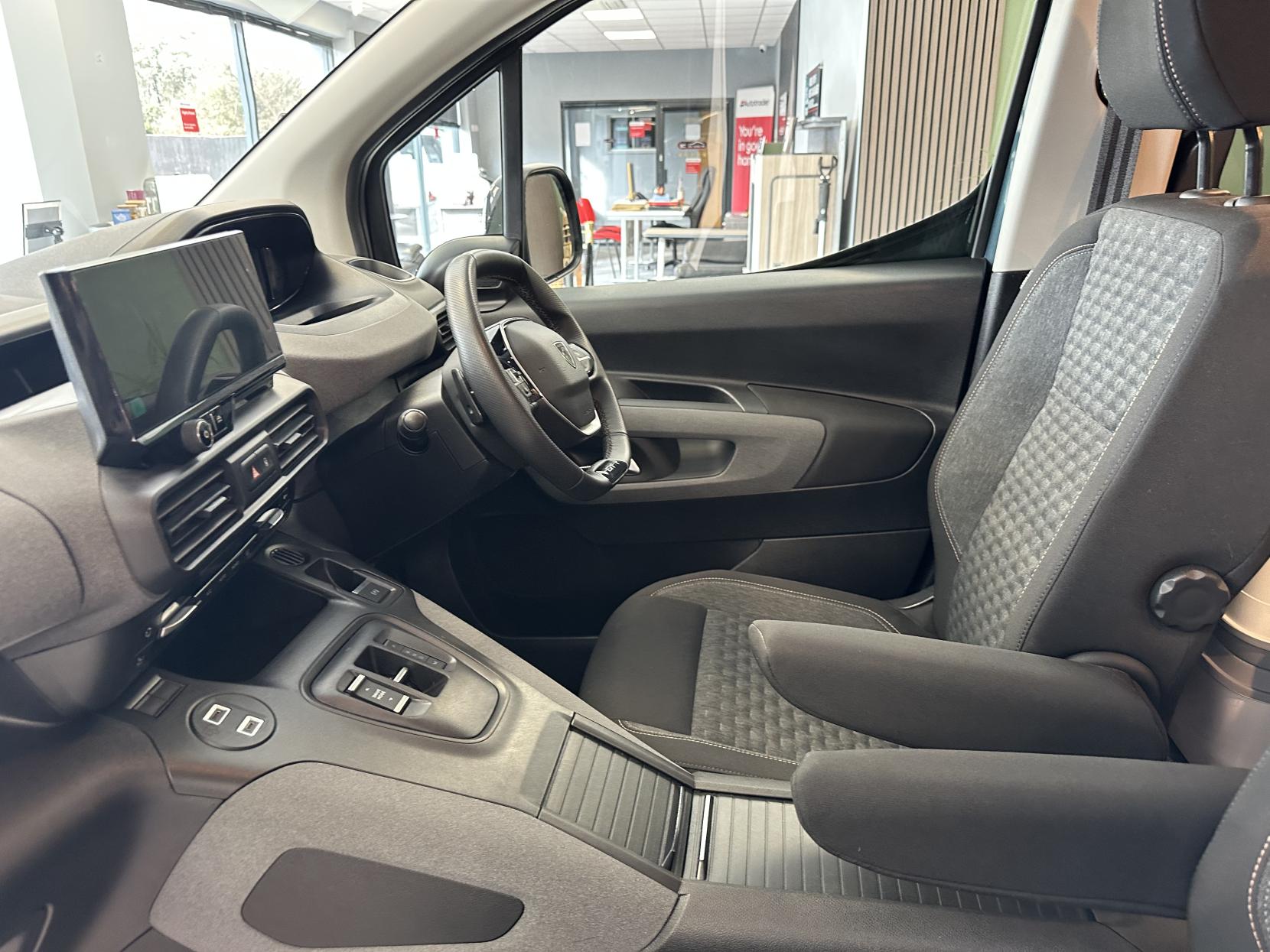 Peugeot JUST 6,000 MILES!