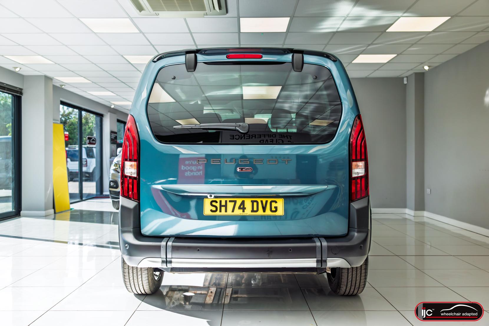 Peugeot JUST 6,000 MILES!  