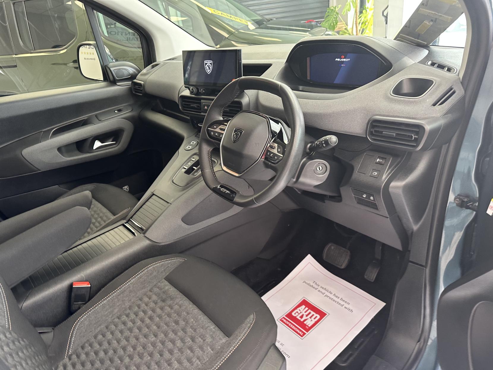 Peugeot JUST 6,000 MILES!  