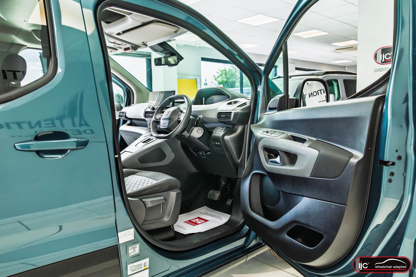 Peugeot JUST 6,000 MILES!  