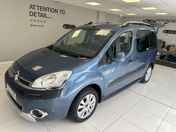 Citroen Berlingo Wheelchair adapted MPV, carries four in total 1.6 HDi XTR Multispace MPV 5dr Diesel Manual Euro 5 (90 ps)