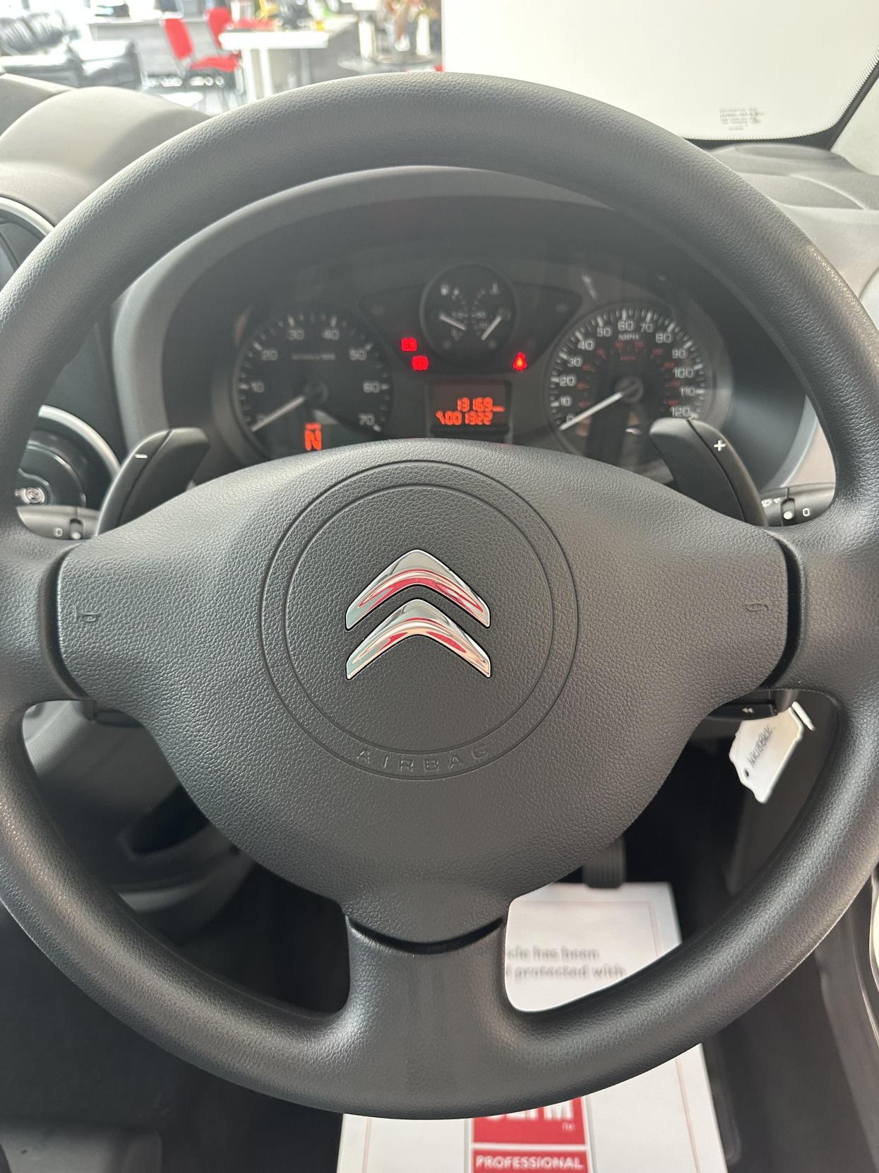 Citroen Berlingo AUTOMATIC WAV, JUST 1,316 MILES!  (YES 1,316 MILES) 1.6 BlueHDi Feel Multispace MPV 5dr Diesel ETG6 Euro 6 (s/s) (100 ps)