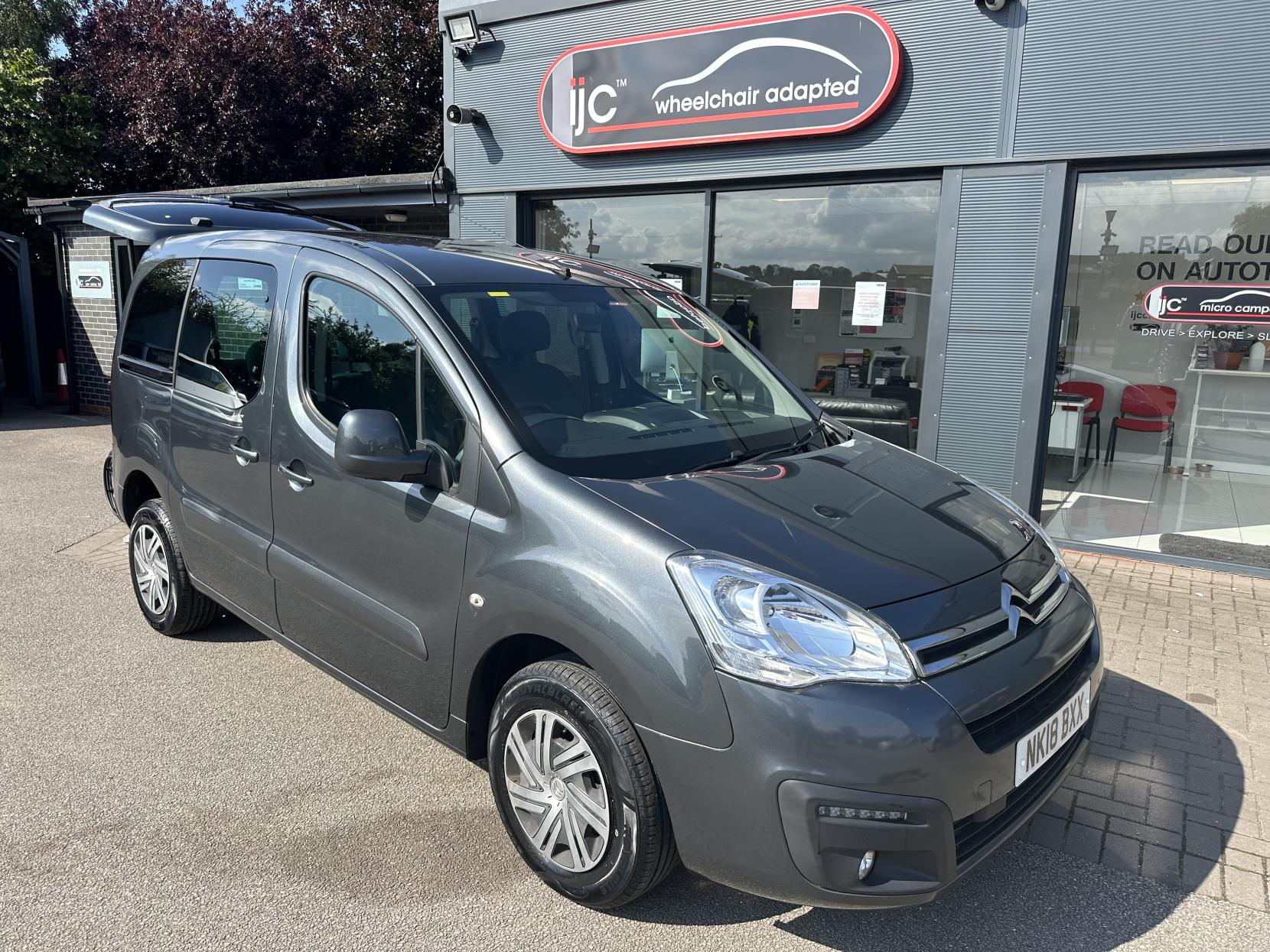 Citroen Berlingo AUTOMATIC WAV, JUST 1,316 MILES!  (YES 1,316 MILES) 1.6 BlueHDi Feel Multispace MPV 5dr Diesel ETG6 Euro 6 (s/s) (100 ps)