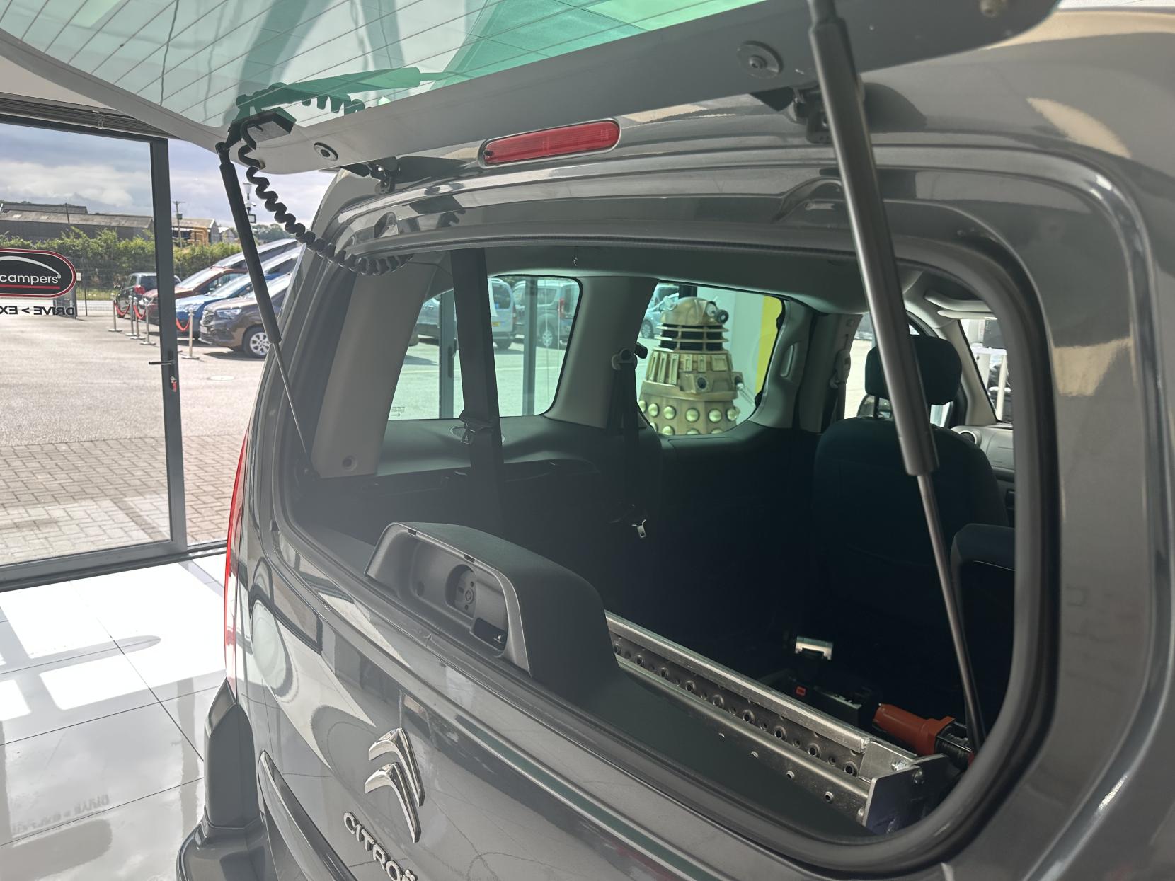 Citroen Berlingo AUTOMATIC WAV, JUST 1,316 MILES!  (YES 1,316 MILES) 1.6 BlueHDi Feel Multispace MPV 5dr Diesel ETG6 Euro 6 (s/s) (100 ps)