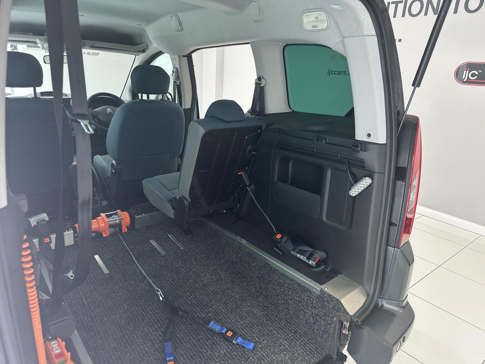 Citroen Berlingo AUTOMATIC WAV, JUST 1,316 MILES!  (YES 1,316 MILES) 1.6 BlueHDi Feel Multispace MPV 5dr Diesel ETG6 Euro 6 (s/s) (100 ps)