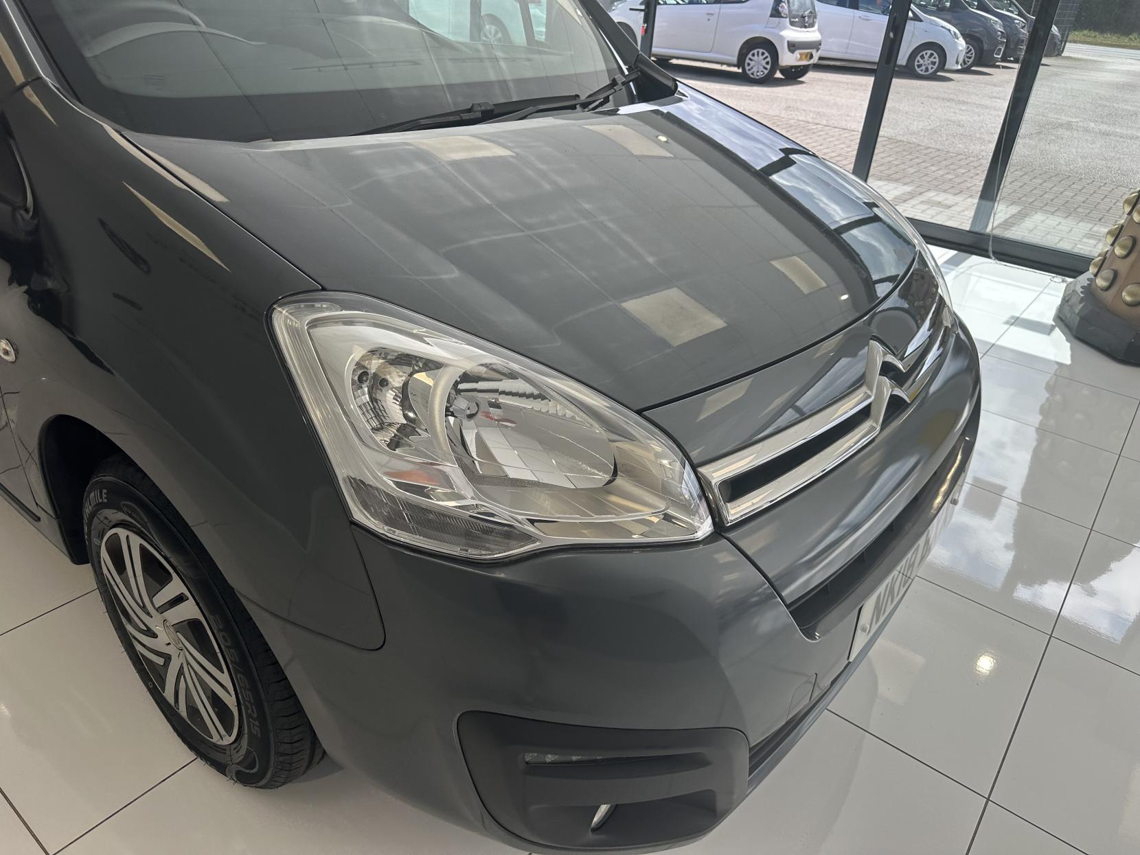 Citroen Berlingo AUTOMATIC WAV, JUST 1,316 MILES!  (YES 1,316 MILES) 1.6 BlueHDi Feel Multispace MPV 5dr Diesel ETG6 Euro 6 (s/s) (100 ps)