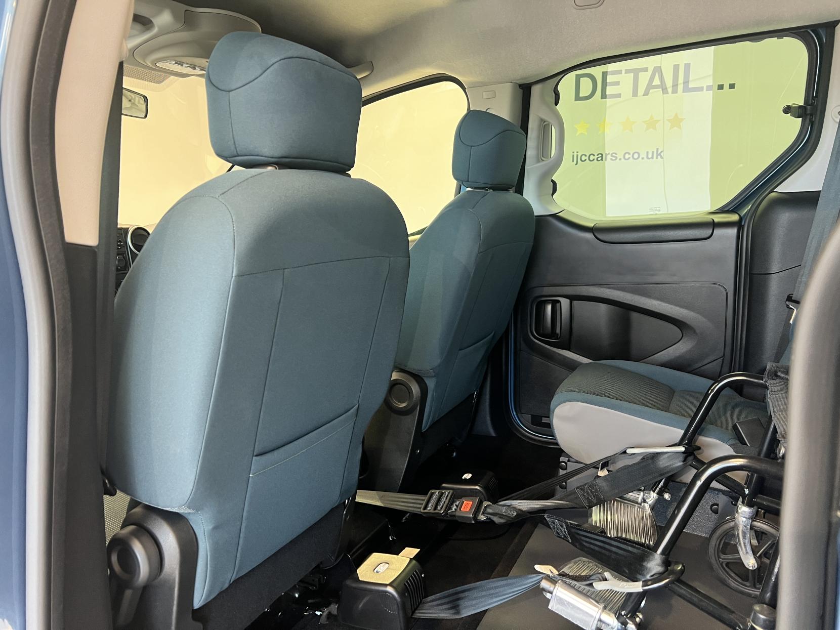 Citroen Berlingo 2019 Wheelchair Adapted Vehicle with Winch 3 seats carries 4 in total - 1.6 BlueHDi Feel Multispace MPV 5dr Diesel Manual Euro 6 (100 ps)