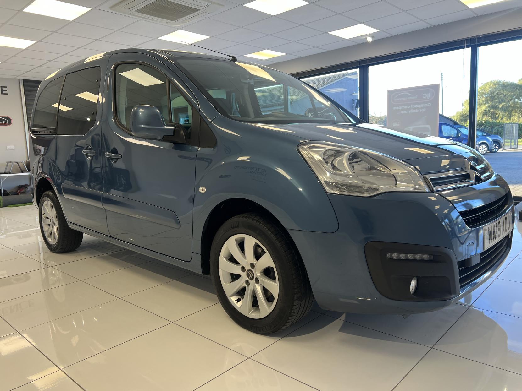 Citroen Berlingo 2019 Wheelchair Adapted Vehicle with Winch 3 seats carries 4 in total - 1.6 BlueHDi Feel Multispace MPV 5dr Diesel Manual Euro 6 (100 ps)