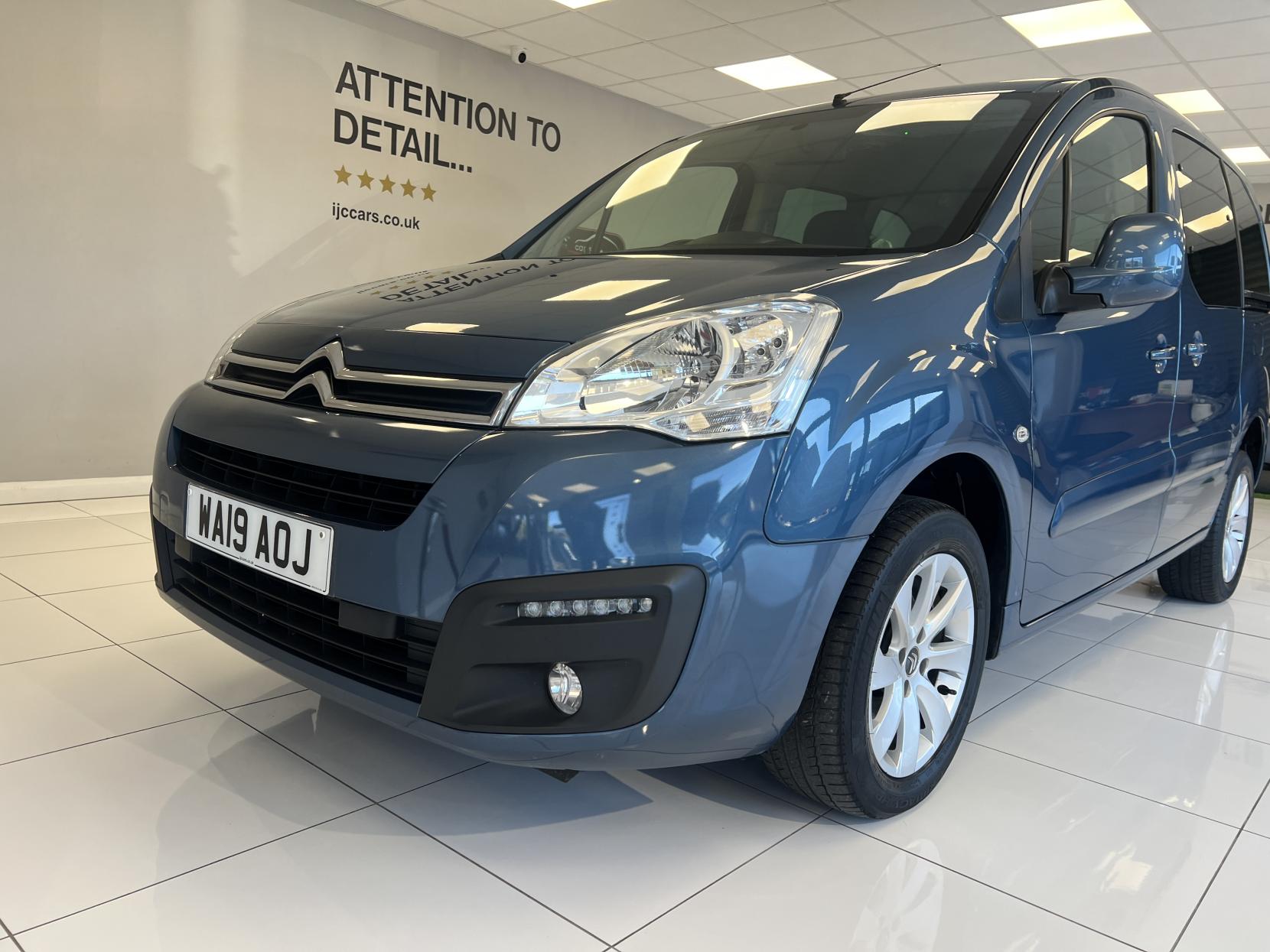 Citroen Berlingo 2019 Wheelchair Adapted Vehicle with Winch 3 seats carries 4 in total - 1.6 BlueHDi Feel Multispace MPV 5dr Diesel Manual Euro 6 (100 ps)