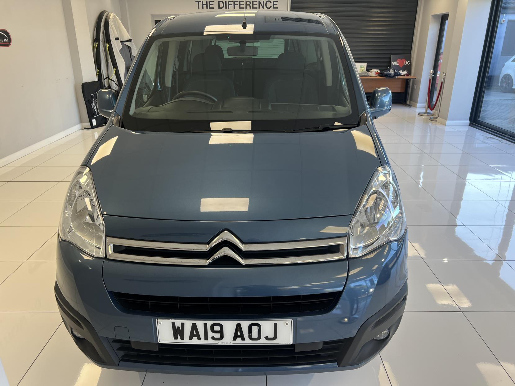 Citroen Berlingo 2019 Wheelchair Adapted Vehicle with Winch 3 seats carries 4 in total - 1.6 BlueHDi Feel Multispace MPV 5dr Diesel Manual Euro 6 (100 ps)