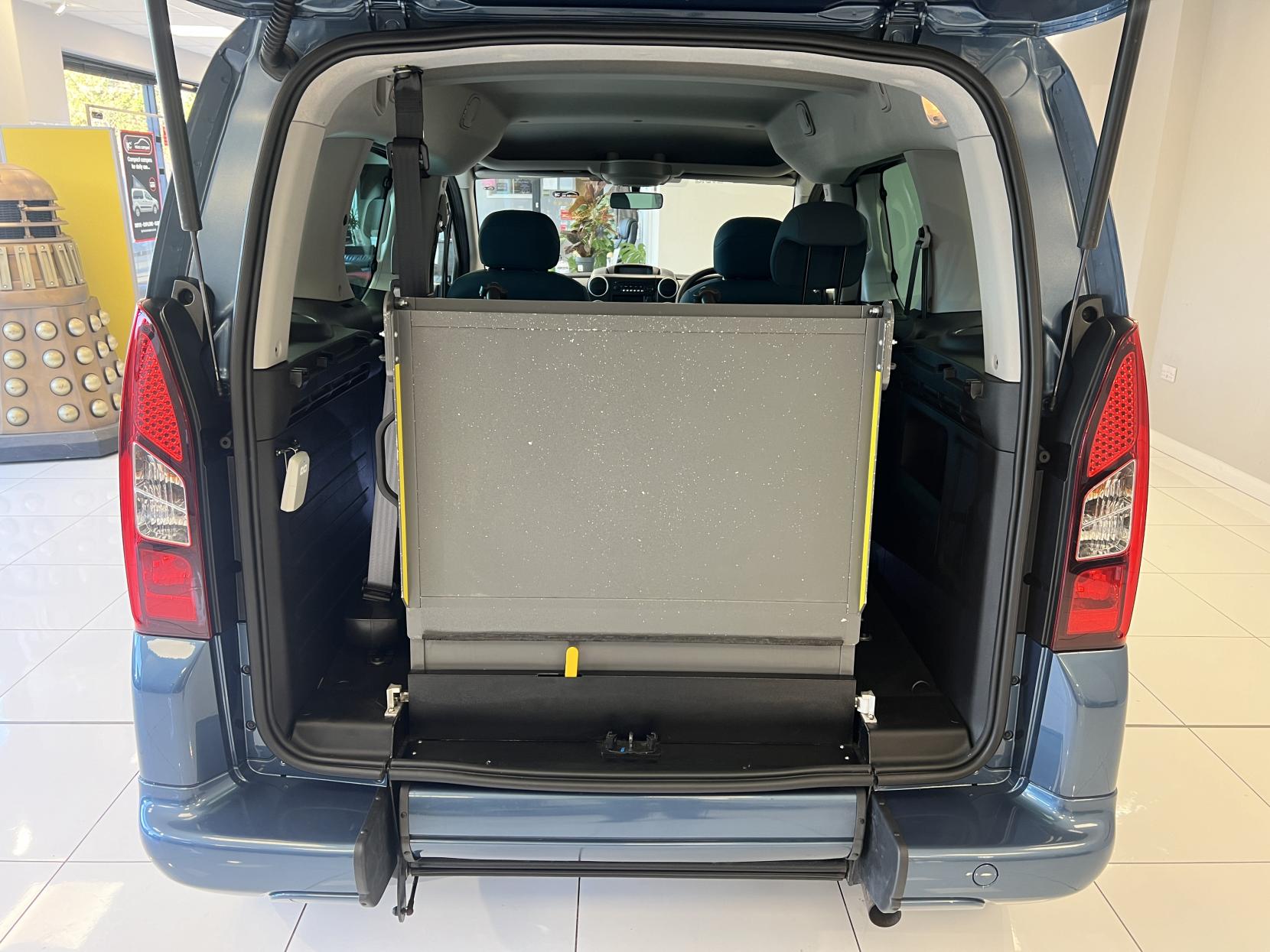 Citroen Berlingo 2019 Wheelchair Adapted Vehicle with Winch 3 seats carries 4 in total - 1.6 BlueHDi Feel Multispace MPV 5dr Diesel Manual Euro 6 (100 ps)