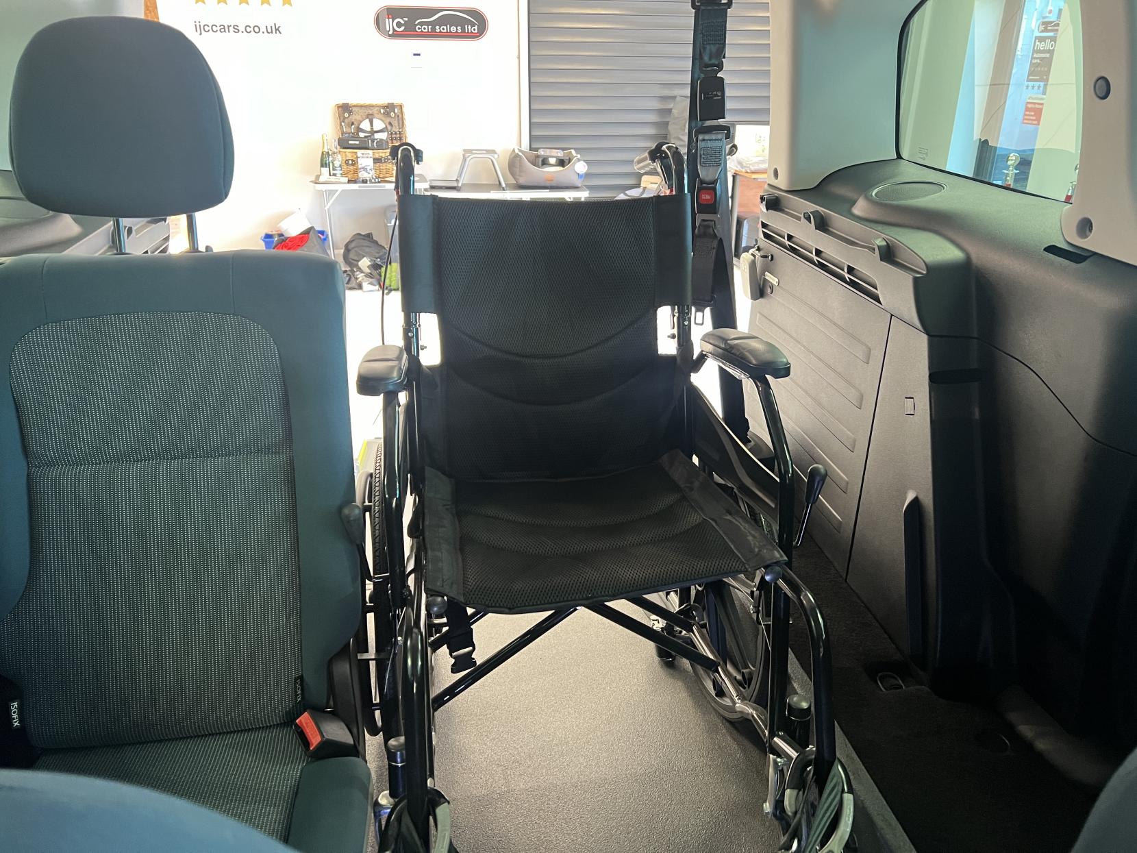 Citroen Berlingo 2019 Wheelchair Adapted Vehicle with Winch 3 seats carries 4 in total - 1.6 BlueHDi Feel Multispace MPV 5dr Diesel Manual Euro 6 (100 ps)