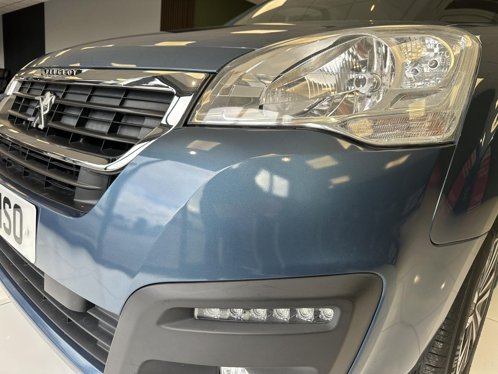 Peugeot Partner Tepee AUTO MICRO CAMPER, JUST 3,635 MILES!