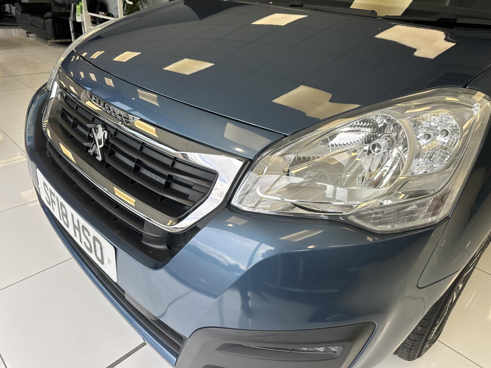 Peugeot Partner Tepee AUTO MICRO CAMPER, JUST 3,635 MILES!