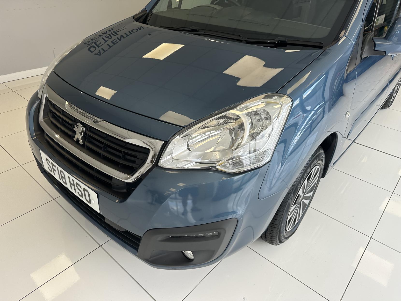Peugeot Partner Tepee AUTOMATIC WAV, JUST 3,635 MILES!1.6 BlueHDi Allure MPV 5dr Diesel ETG Euro 6