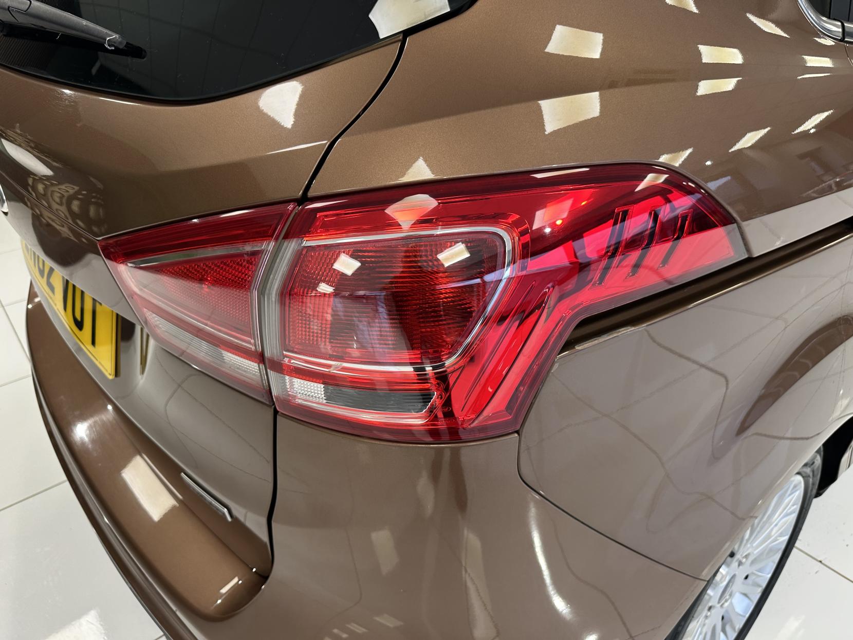 Ford B-Max £20 TAX! 1.6 TDCi Titanium MPV 5dr Diesel Manual SIDE OPENING DOORS!