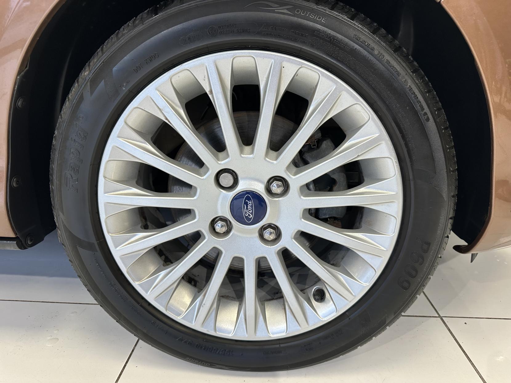 Ford B-Max £20 TAX! 1.6 TDCi Titanium MPV 5dr Diesel Manual SIDE OPENING DOORS!