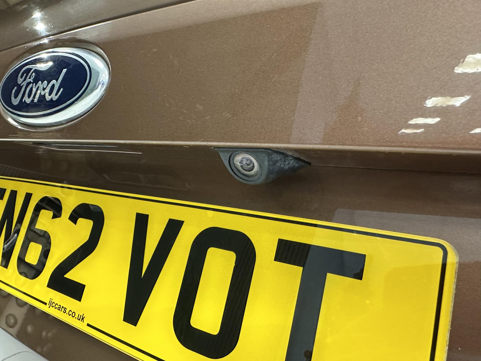 Ford B-Max £20 TAX! 1.6 TDCi Titanium MPV 5dr Diesel Manual SIDE OPENING DOORS!