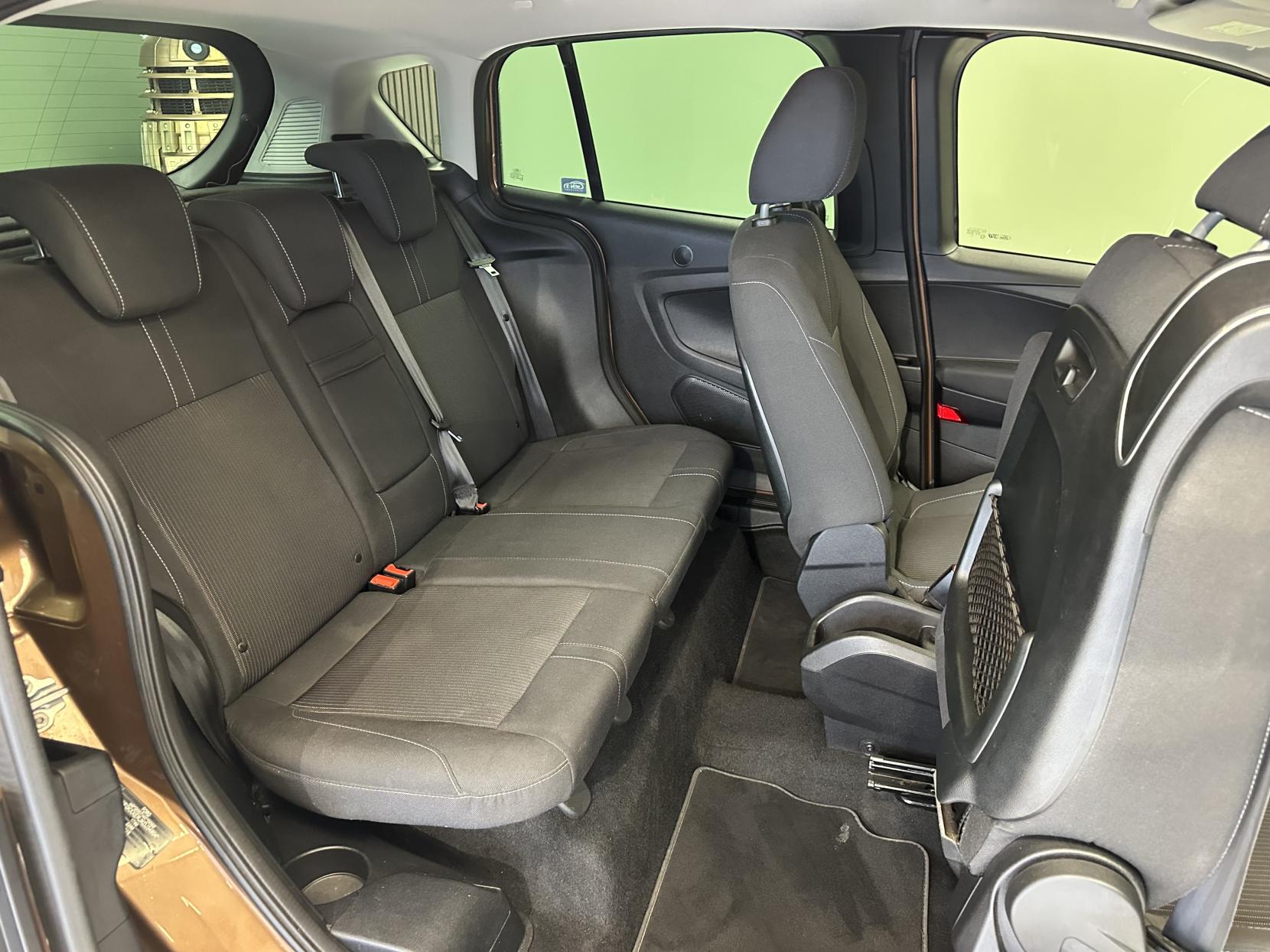 Ford B-Max £20 TAX! 1.6 TDCi Titanium MPV 5dr Diesel Manual SIDE OPENING DOORS!