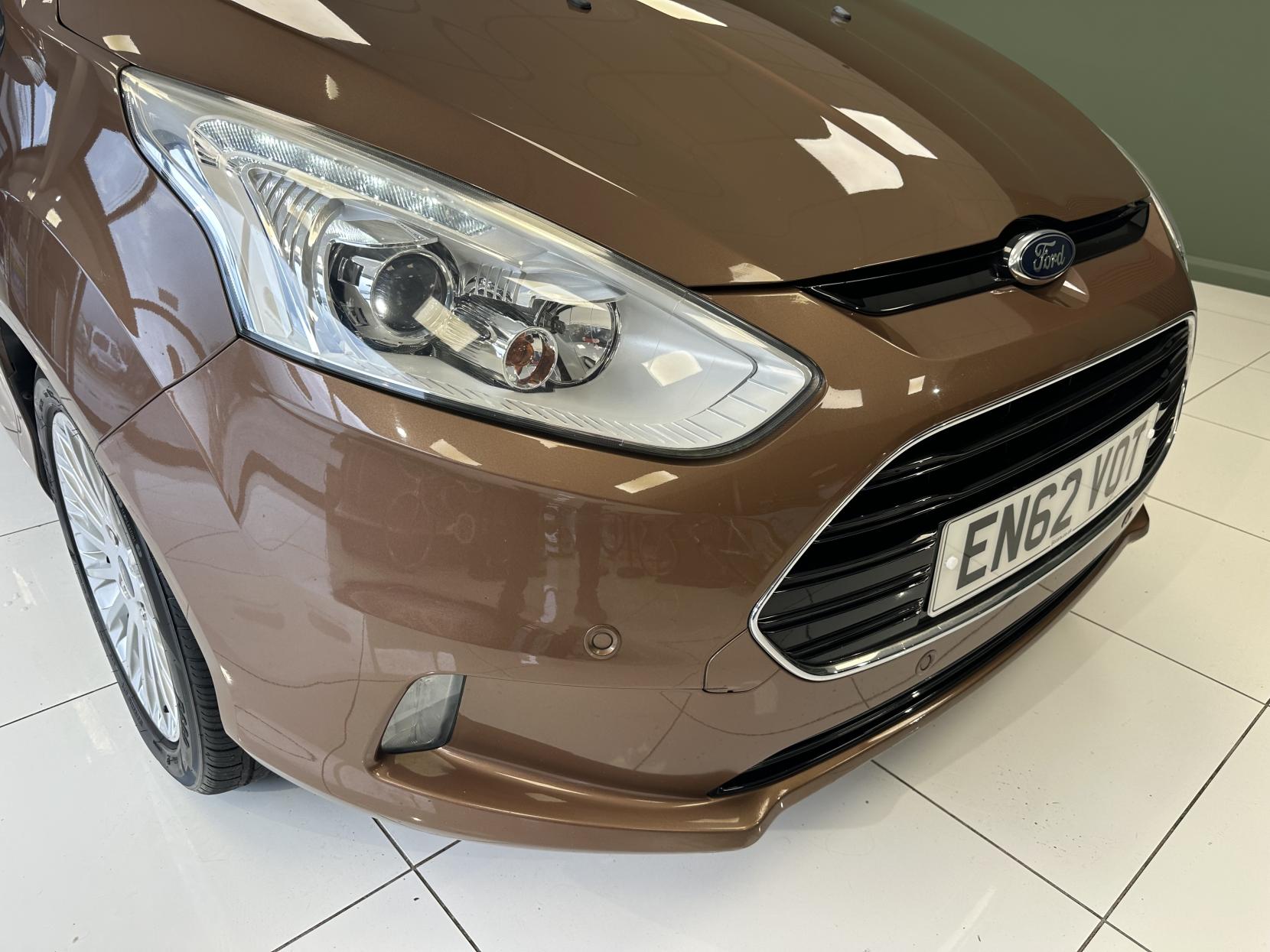 Ford B-Max £20 TAX! 1.6 TDCi Titanium MPV 5dr Diesel Manual SIDE OPENING DOORS!