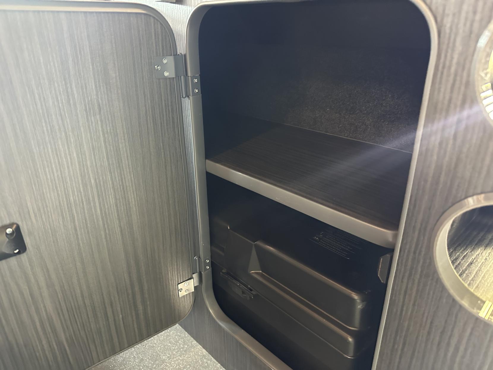 Peugeot Rifter **RARE XL SIZE AUTOMATIC MICRO CAMPER!! **1.5 BlueHDi Allure Long MPV 5dr Diesel EAT Euro 6  (130 ps)