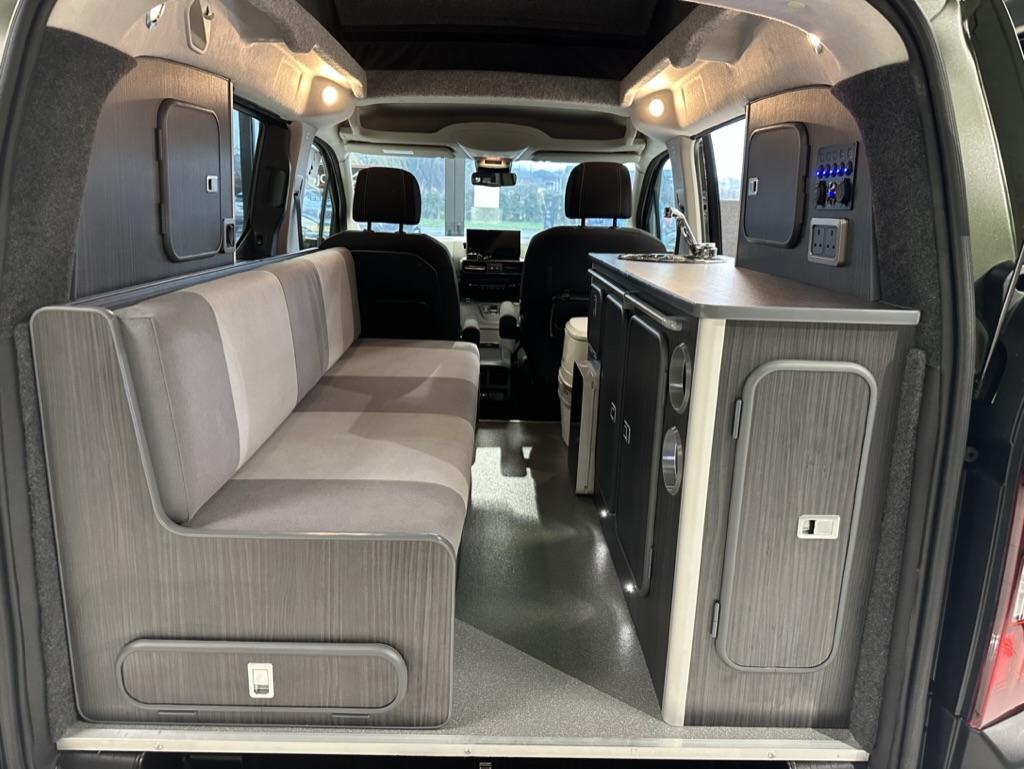 Peugeot Rifter **RARE XL SIZE AUTOMATIC MICRO CAMPER!! **1.5 BlueHDi Allure Long MPV 5dr Diesel EAT Euro 6  (130 ps)