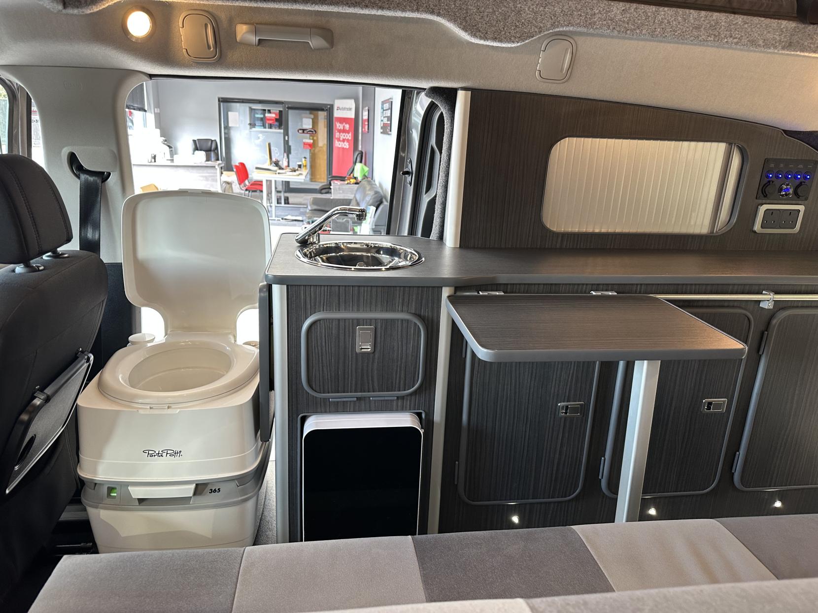 Peugeot Rifter **RARE XL SIZE AUTOMATIC MICRO CAMPER!! **1.5 BlueHDi Allure Long MPV 5dr Diesel EAT Euro 6  (130 ps)