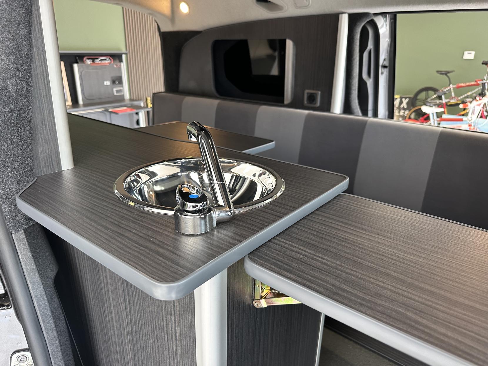 Peugeot Rifter **RARE XL SIZE AUTOMATIC MICRO CAMPER!! **1.5 BlueHDi Allure Long MPV 5dr Diesel EAT Euro 6  (130 ps)