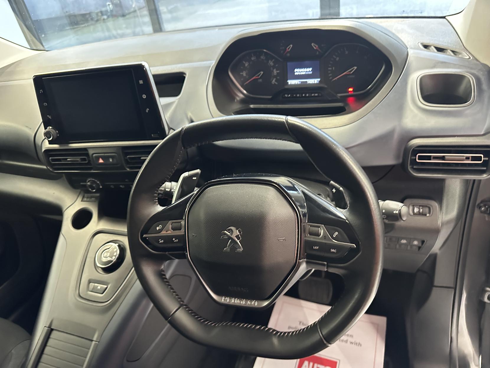 Peugeot Rifter **RARE XL SIZE AUTOMATIC MICRO CAMPER!! **1.5 BlueHDi Allure Long MPV 5dr Diesel EAT Euro 6  (130 ps)