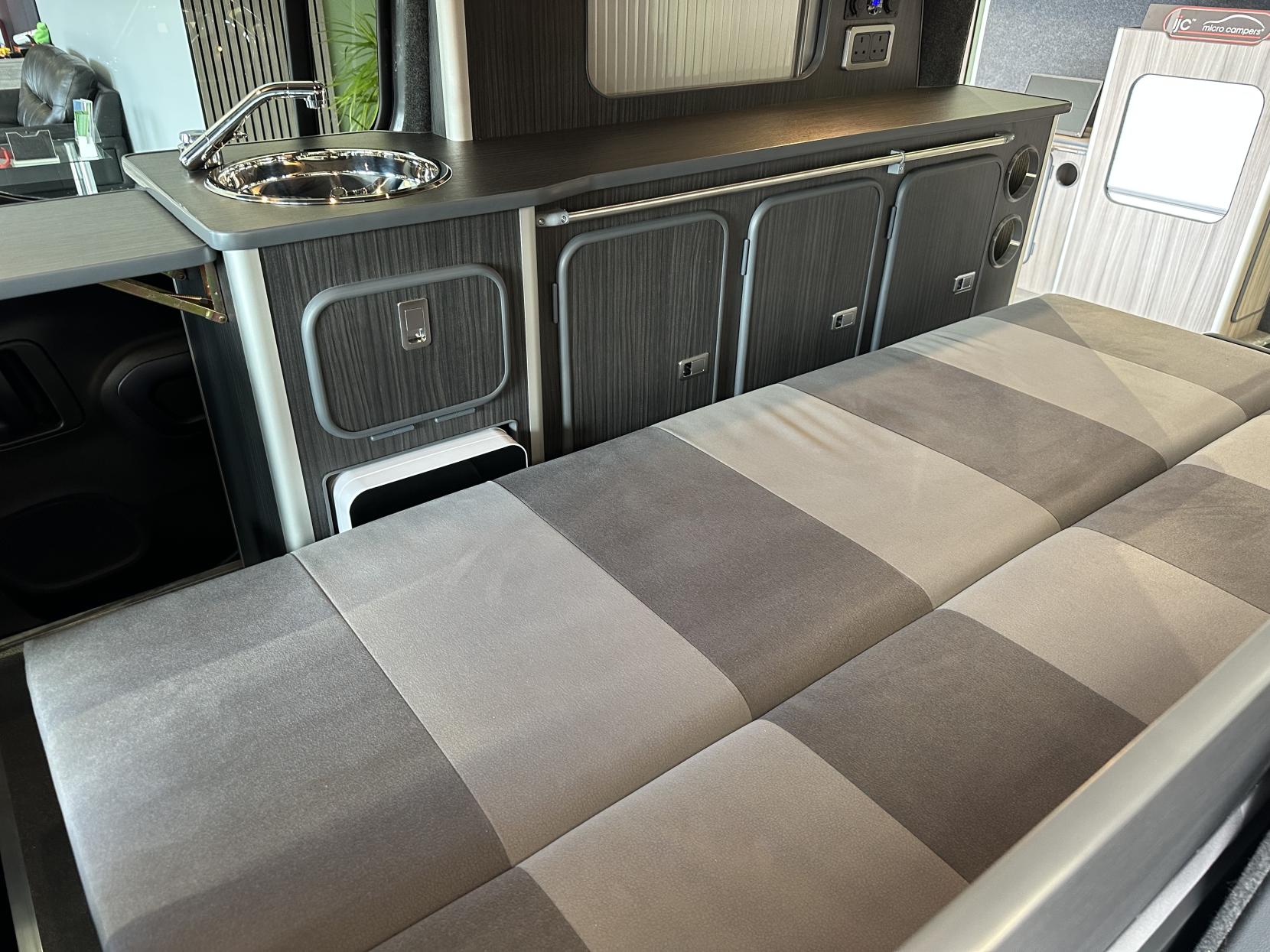 Peugeot Rifter **RARE XL SIZE AUTOMATIC MICRO CAMPER!! **1.5 BlueHDi Allure Long MPV 5dr Diesel EAT Euro 6  (130 ps)