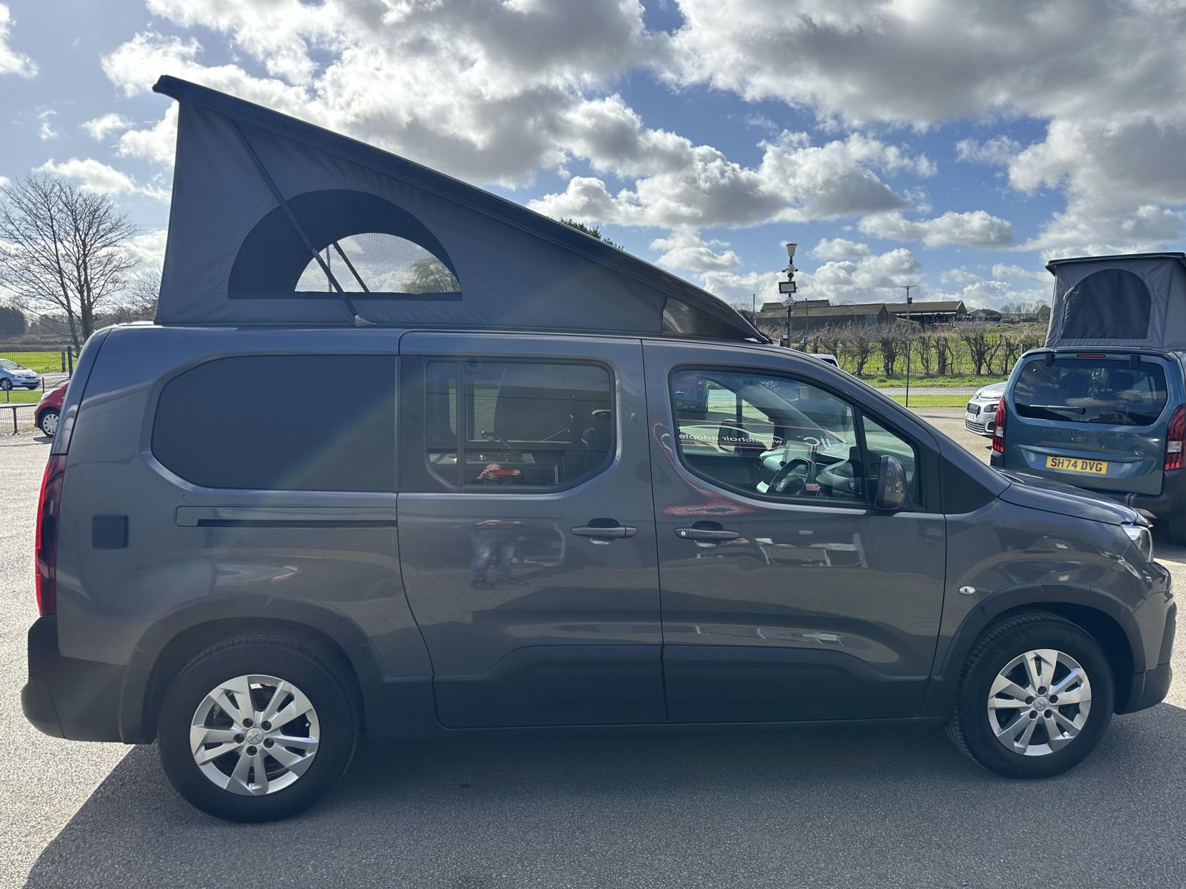 Peugeot Rifter **RARE XL SIZE AUTOMATIC MICRO CAMPER!! **1.5 BlueHDi Allure Long MPV 5dr Diesel EAT Euro 6  (130 ps)